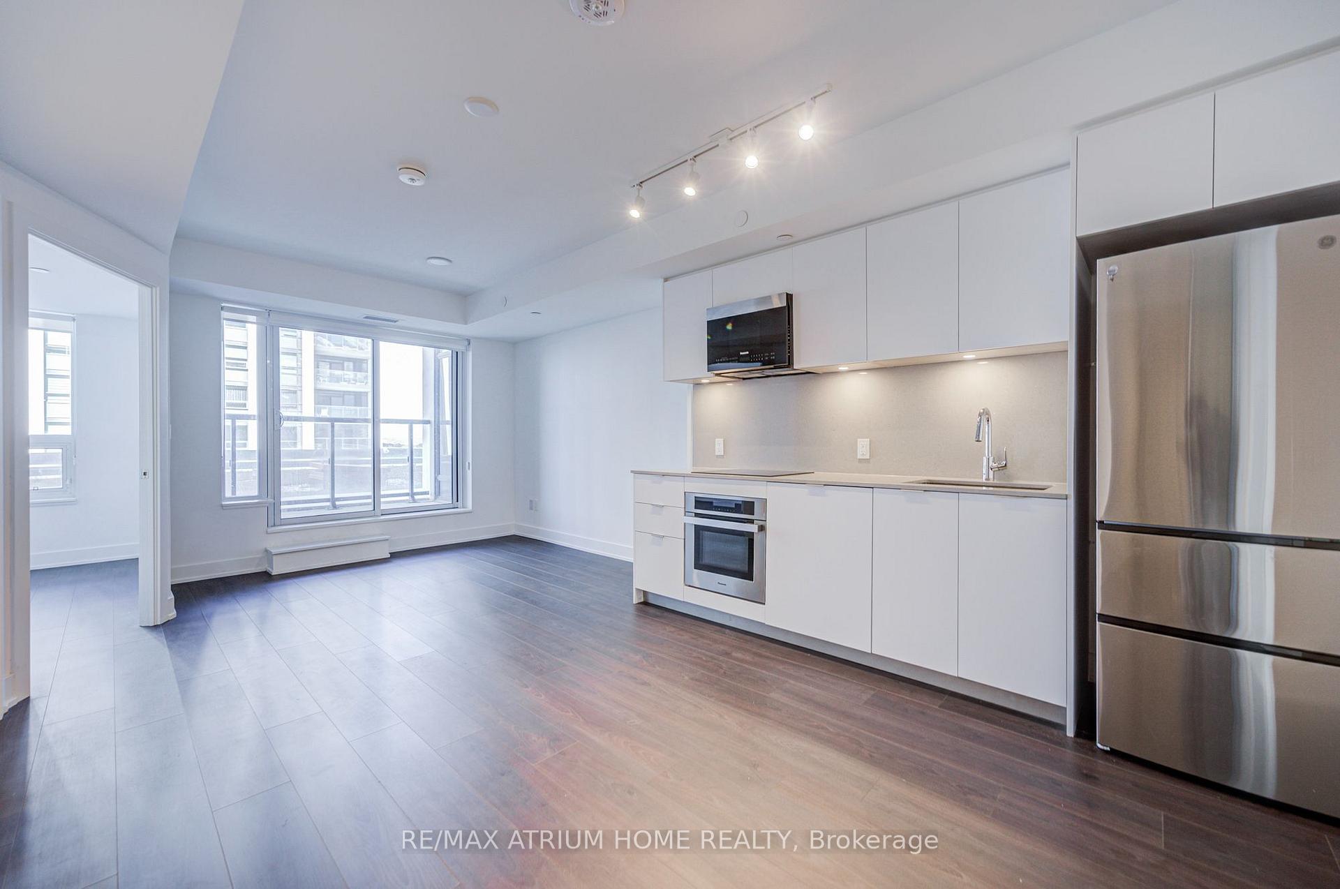Photo 6 of Unit 1211, 8 Cedarland Drive, Markham, Unionville — HOMEH