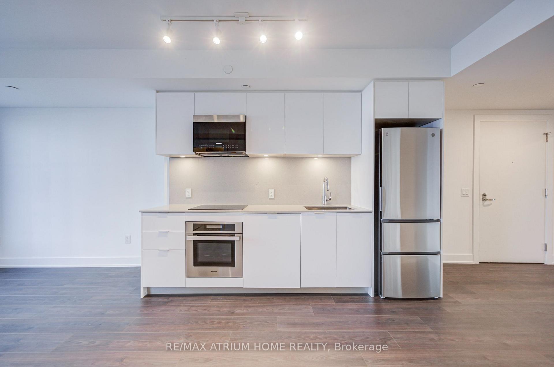 Photo 7 of Unit 1211, 8 Cedarland Drive, Markham, Unionville — HOMEH