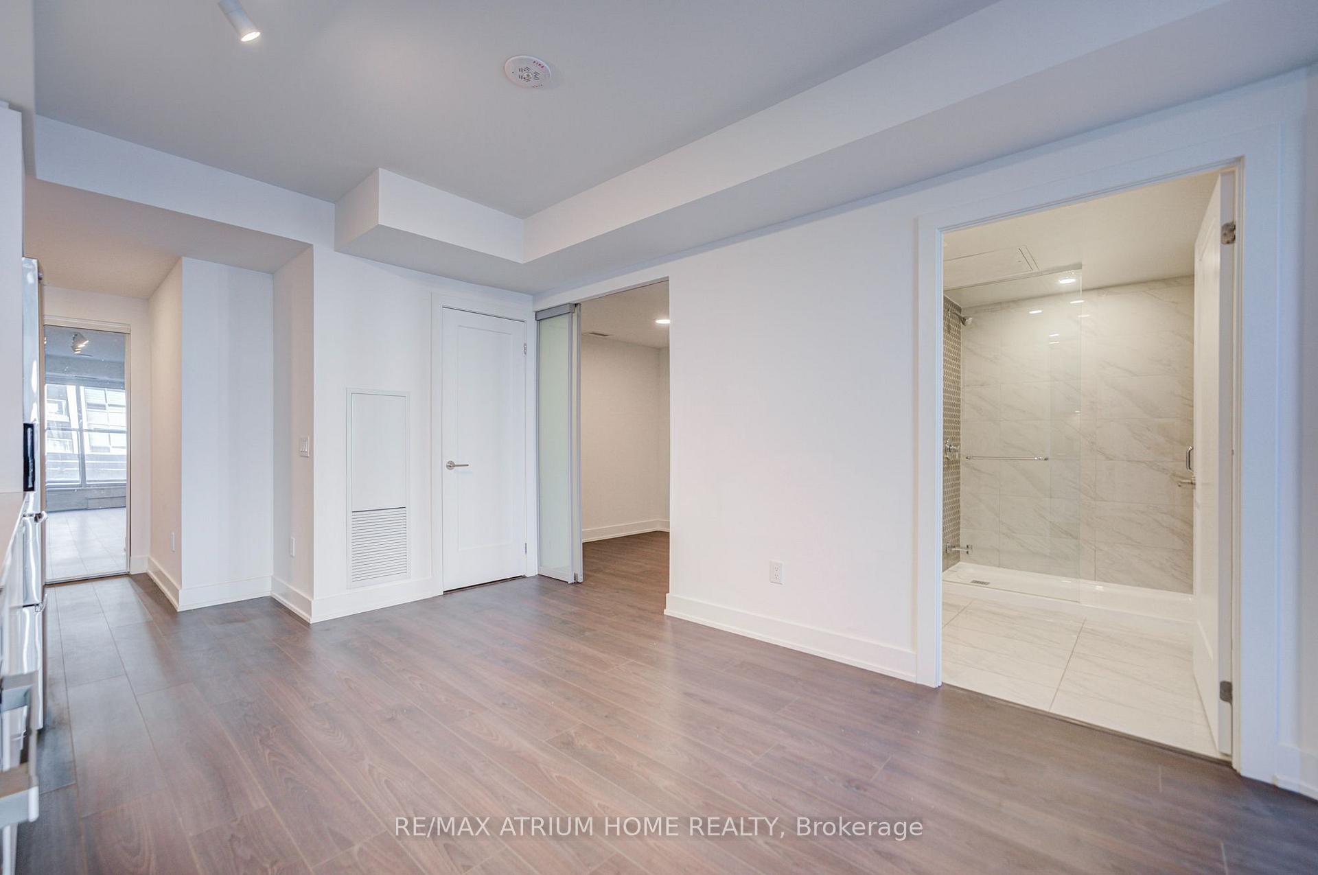 Photo 9 of Unit 1211, 8 Cedarland Drive, Markham, Unionville — HOMEH
