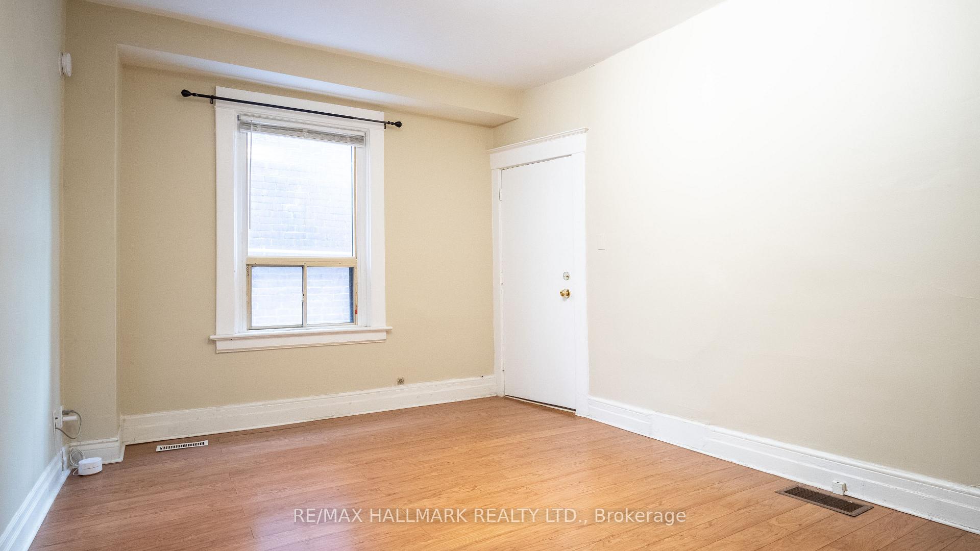 Photo 7 of Unit 3, 560 Jones Avenue, Toronto, Blake-Jones — HOMEH