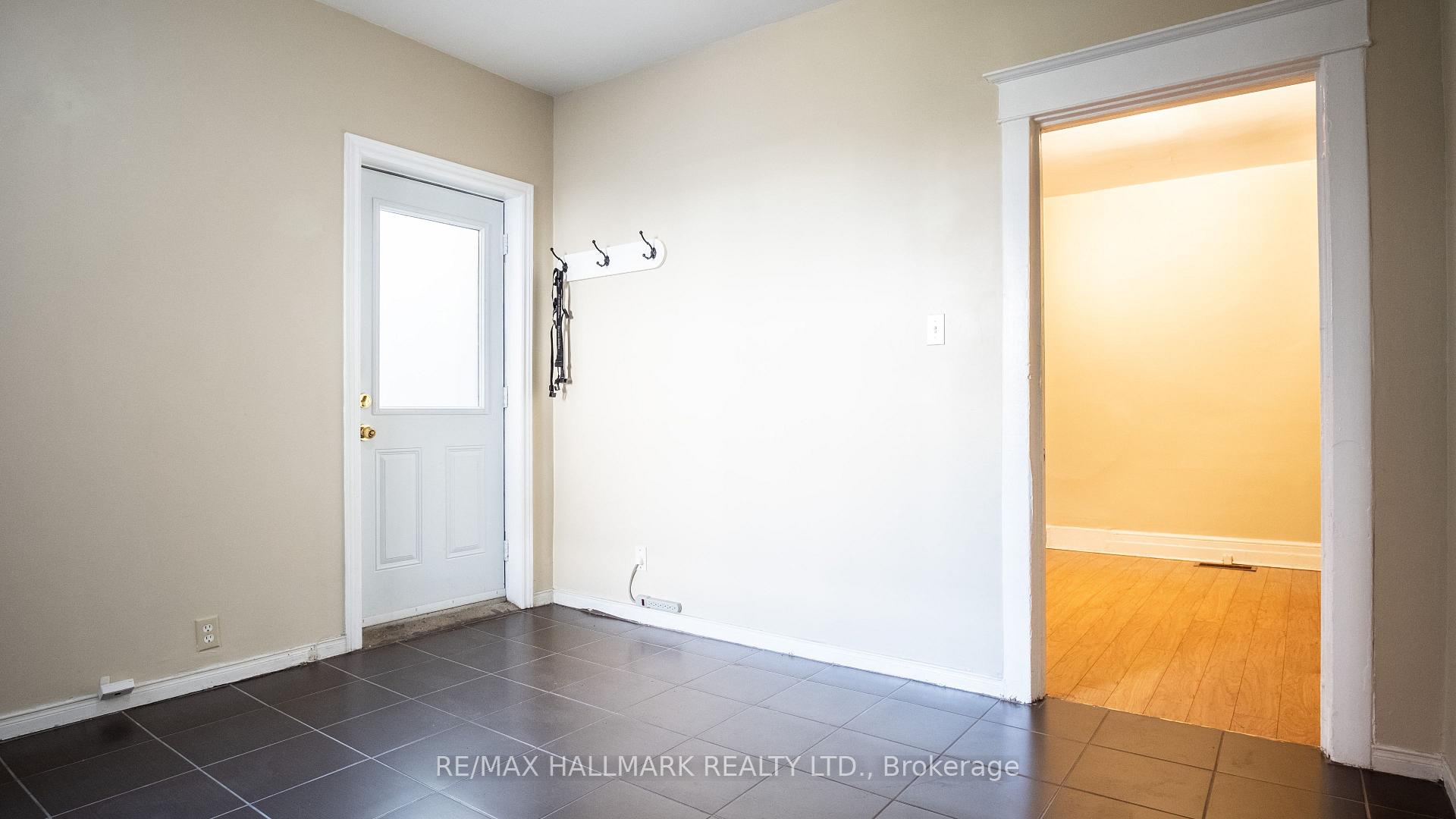 Photo 15 of Unit 3, 560 Jones Avenue, Toronto, Blake-Jones — HOMEH