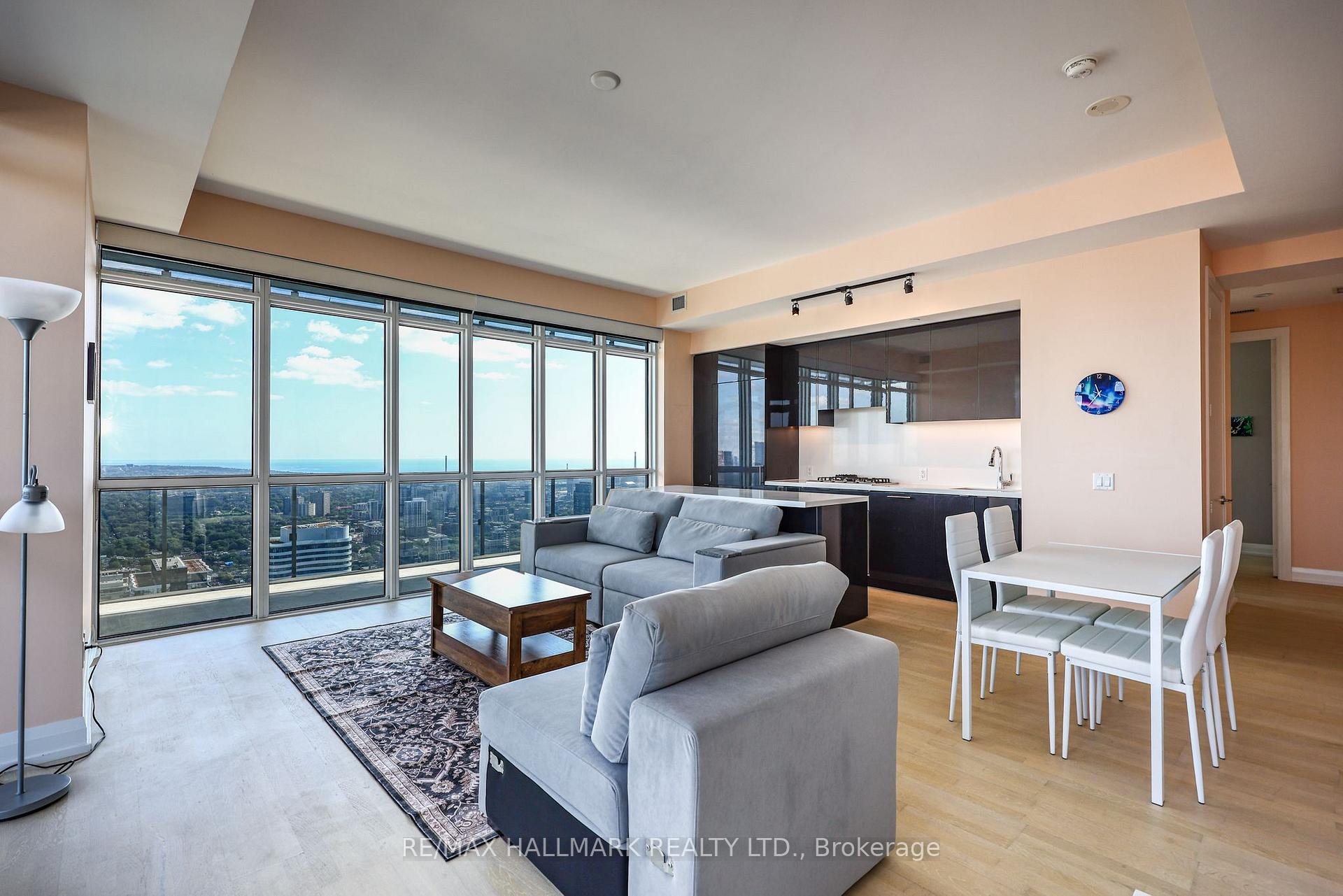 Front of Unit 6005, 7 Grenville Street