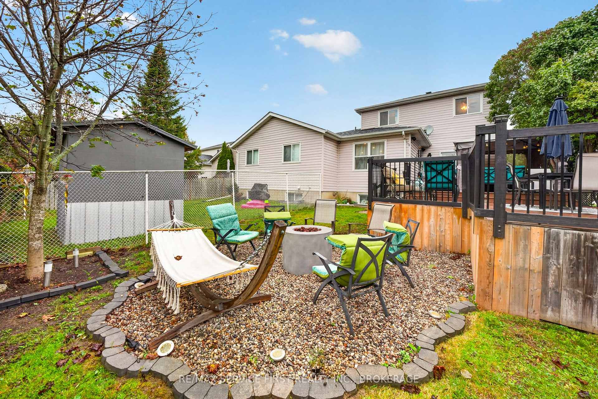 Photo 28 of 1362 Thornwood Crescent, Kingston, City Northwest — HOMEH