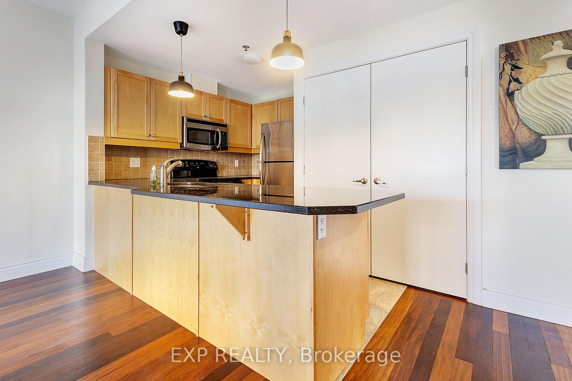 Photo 19 of Unit 10, 323 Winona Avenue, Ottawa, Westboro South — HOMEH