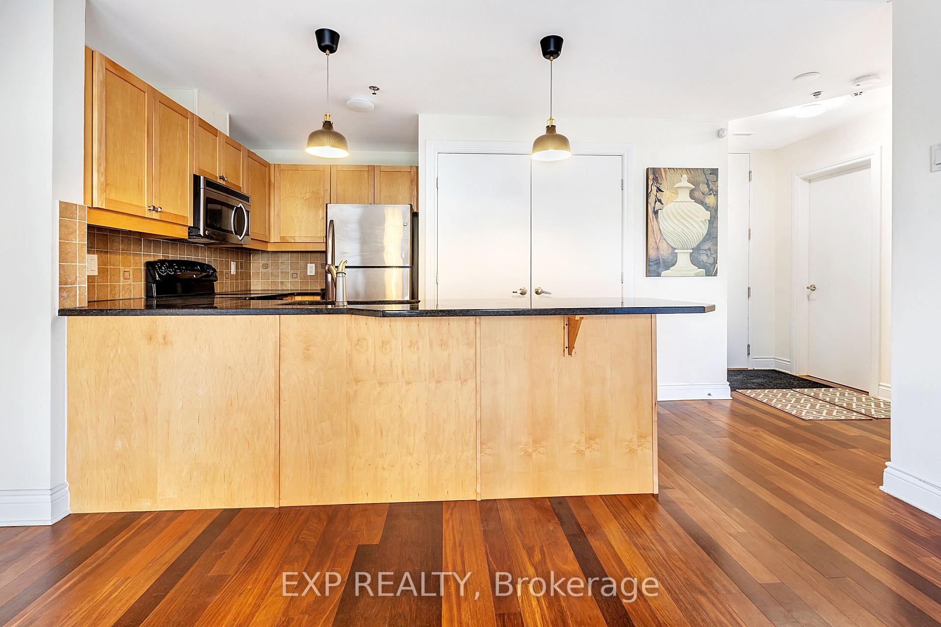 Photo 20 of Unit 10, 323 Winona Avenue, Ottawa, Westboro South — HOMEH
