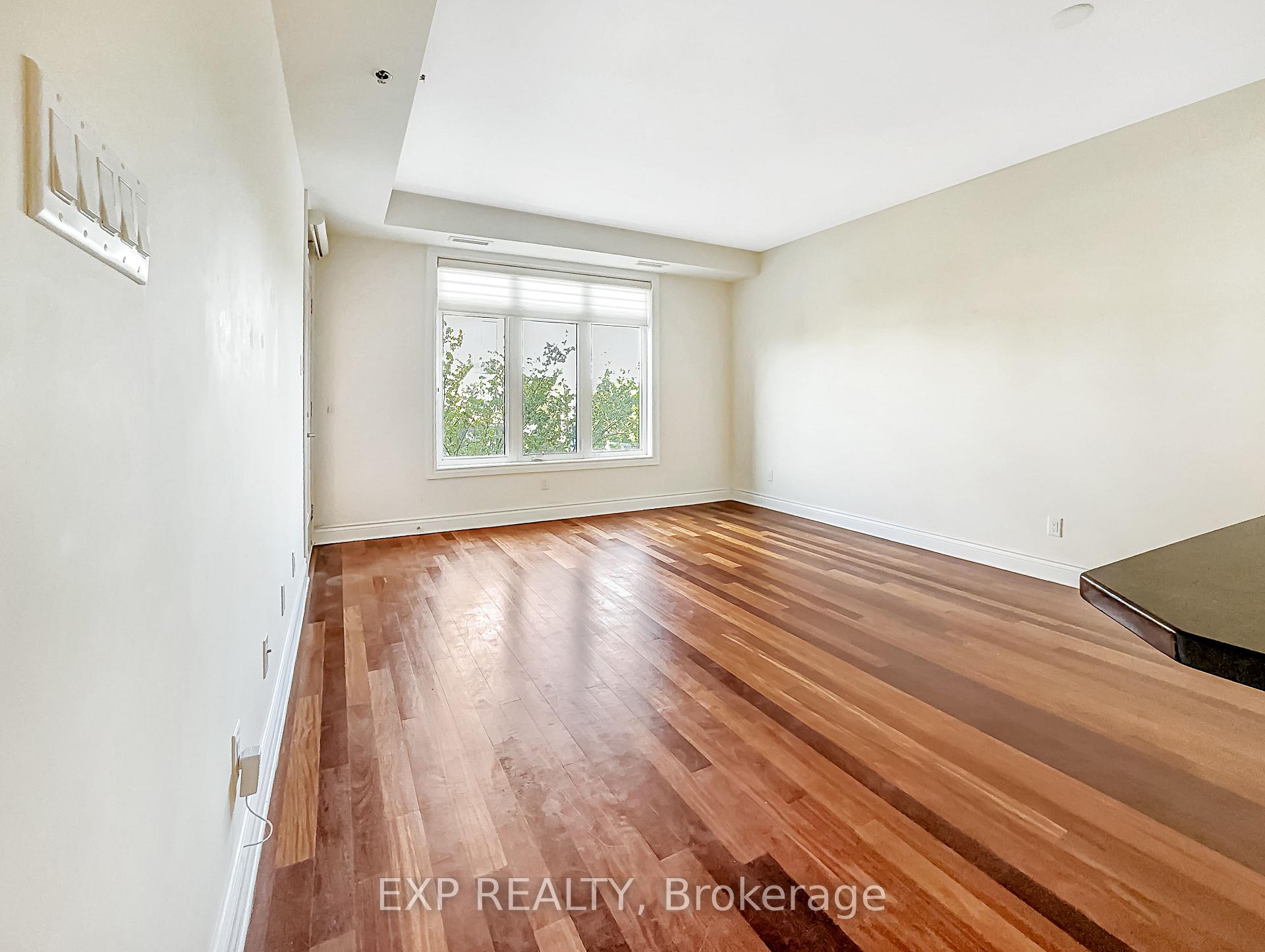 Photo 29 of Unit 10, 323 Winona Avenue, Ottawa, Westboro South — HOMEH
