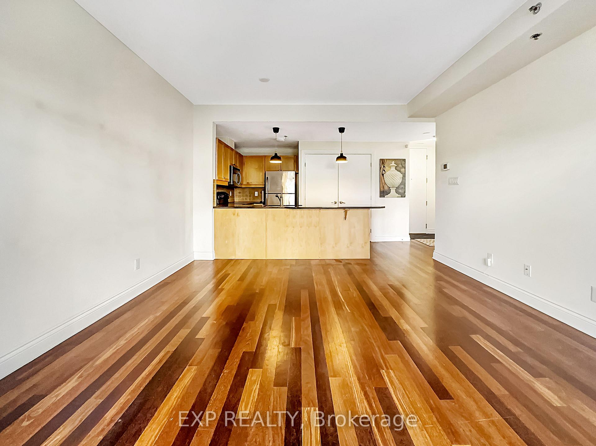 Photo 30 of Unit 10, 323 Winona Avenue, Ottawa, Westboro South — HOMEH