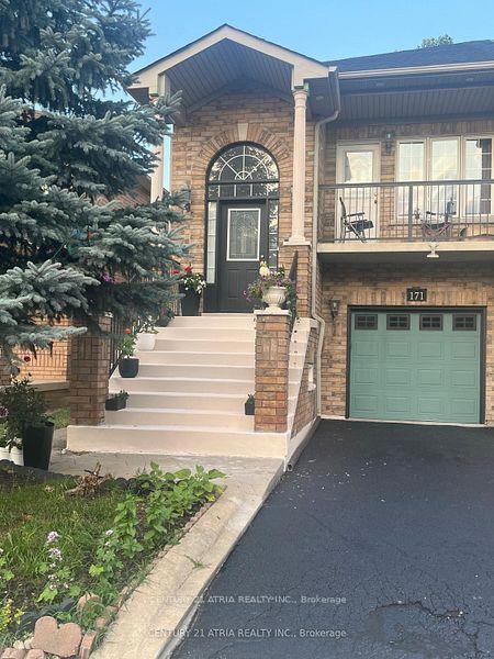 Photo of Unit Main, 171 Freemont Street