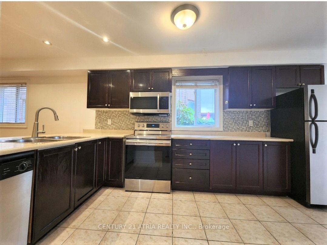 Photo 8 of Unit Main, 171 Freemont Street, Vaughan, Patterson — HOMEH
