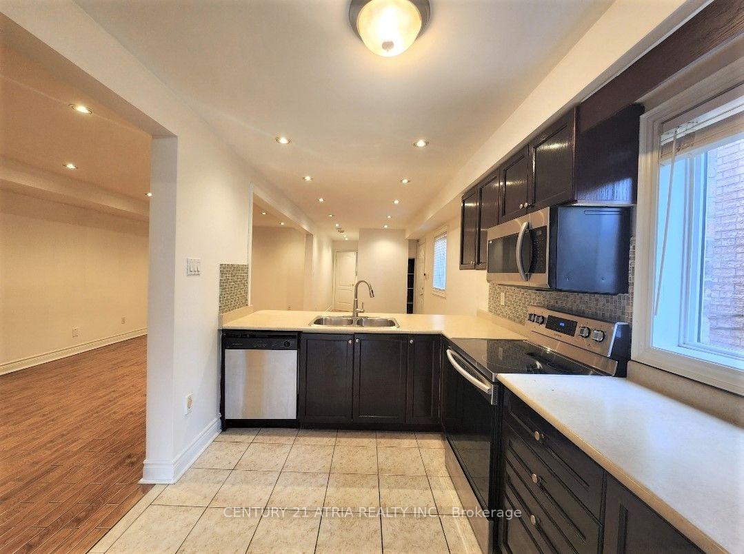 Photo 9 of Unit Main, 171 Freemont Street, Vaughan, Patterson — HOMEH