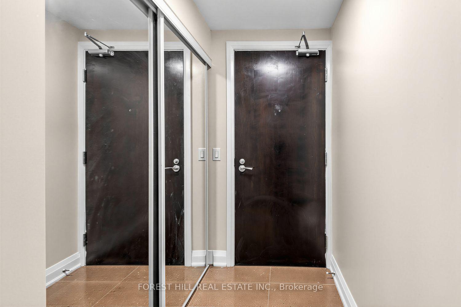 Photo 2 of Unit 1605, 30 North Park Road, Vaughan, Beverley Glen — HOMEH