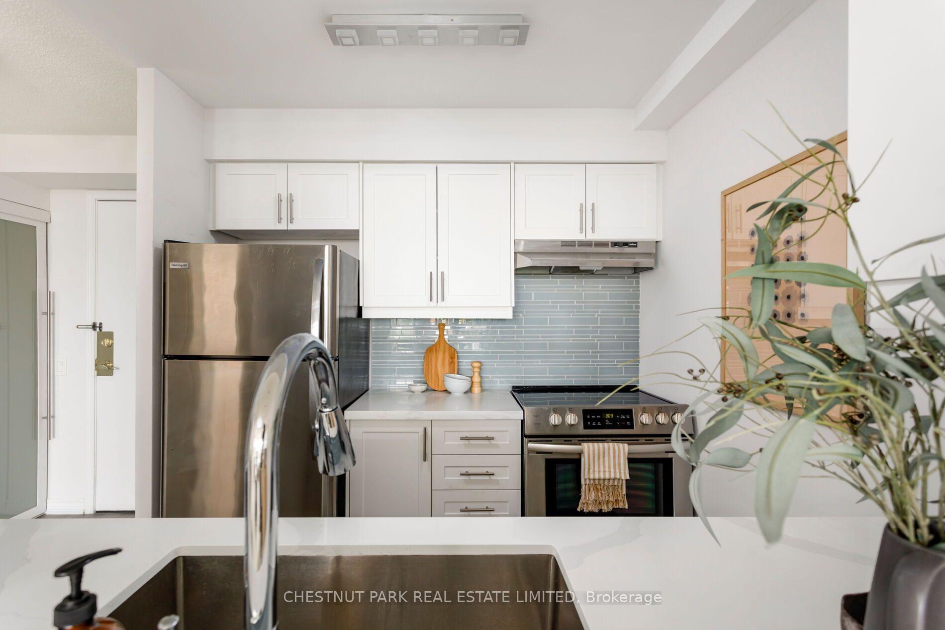 Photo 19 of Unit 704, 650 Lawrence Avenue W, Toronto, Englemount-Lawrence — HOMEH