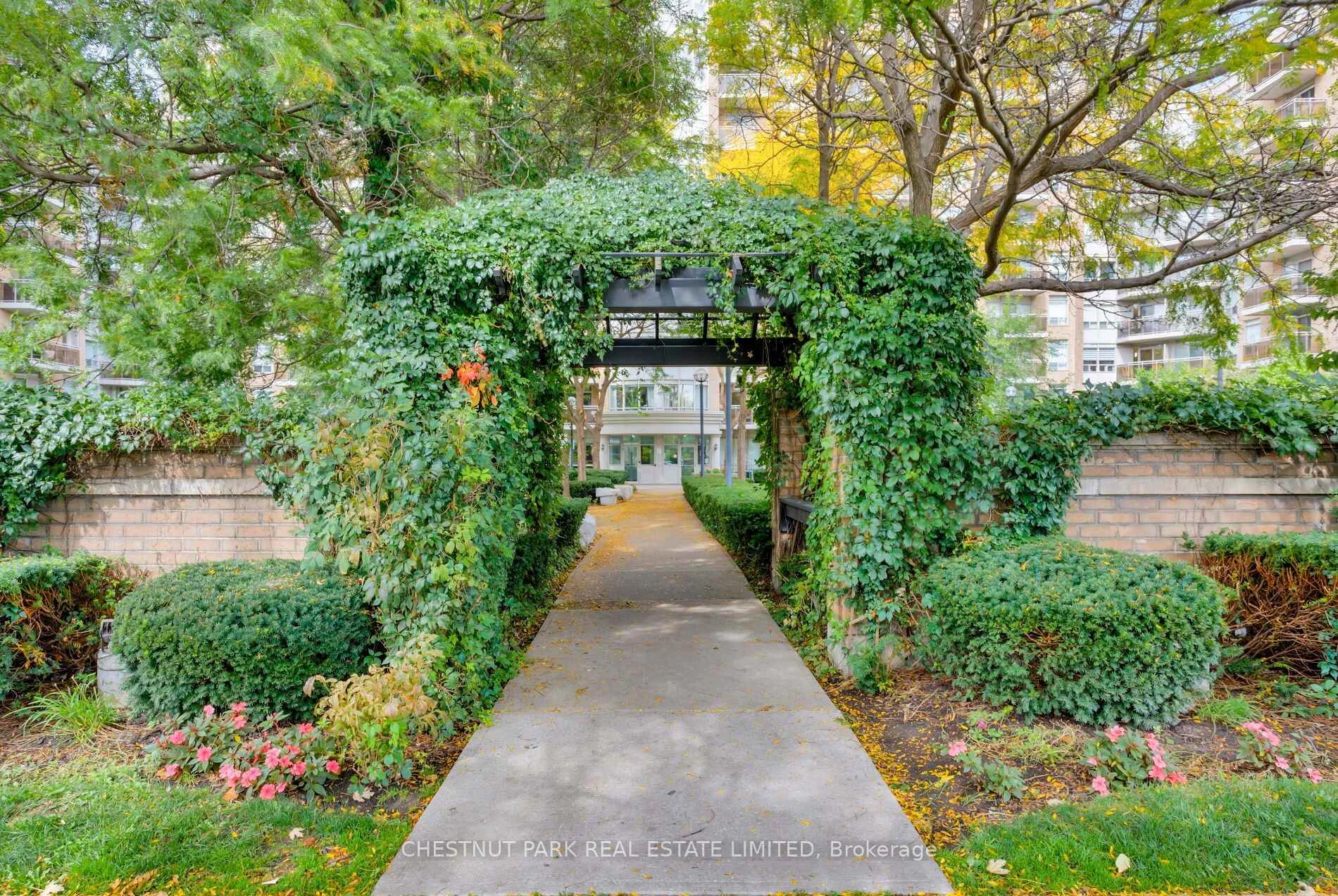 Photo 51 of Unit 704, 650 Lawrence Avenue W, Toronto, Englemount-Lawrence — HOMEH