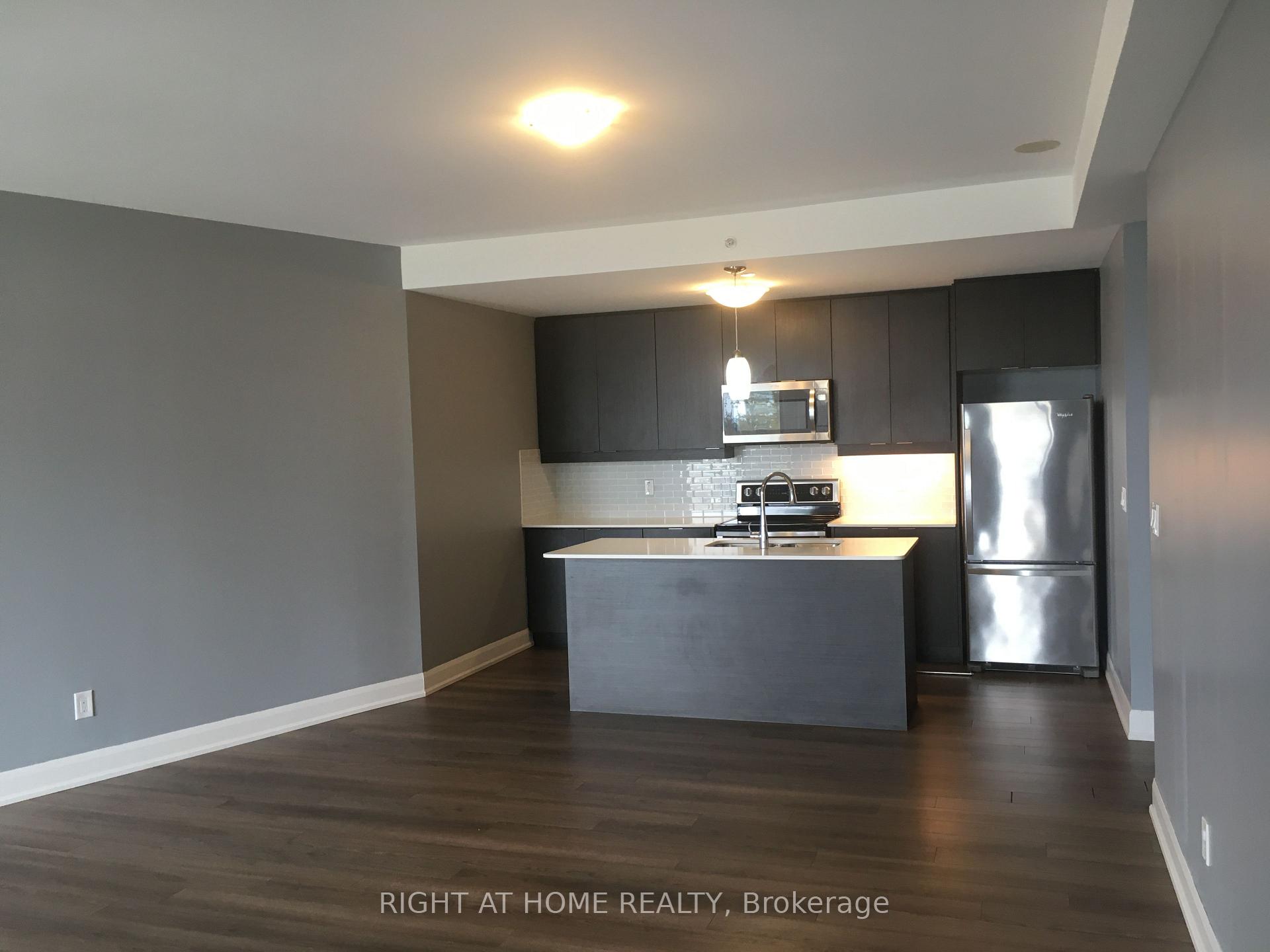 Photo 11 of Unit 312, 2910 Highway No, 7 Road, Vaughan, Concord — HOMEH