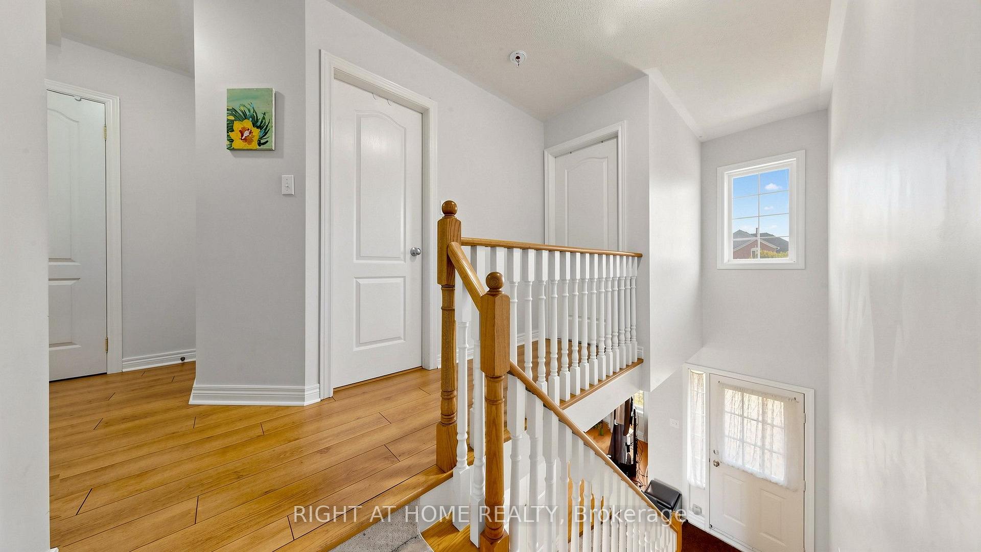 Photo 14 of 87 Primeau Drive, Aurora, Aurora Grove — HOMEH