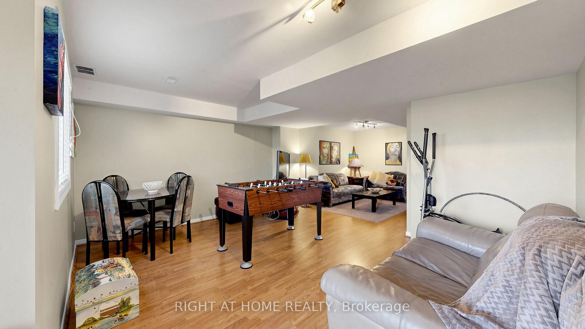 Photo 21 of 87 Primeau Drive, Aurora, Aurora Grove — HOMEH
