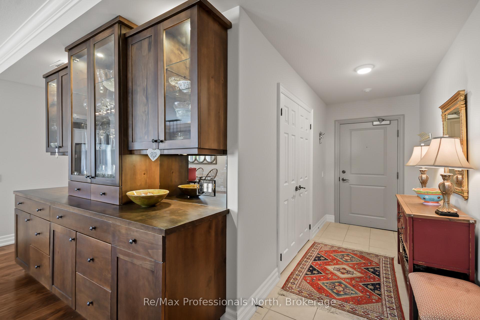 Photo 3 of Unit 207, 130 Steamship Bay Road, Gravenhurst, Muskoka (S) — HOMEH