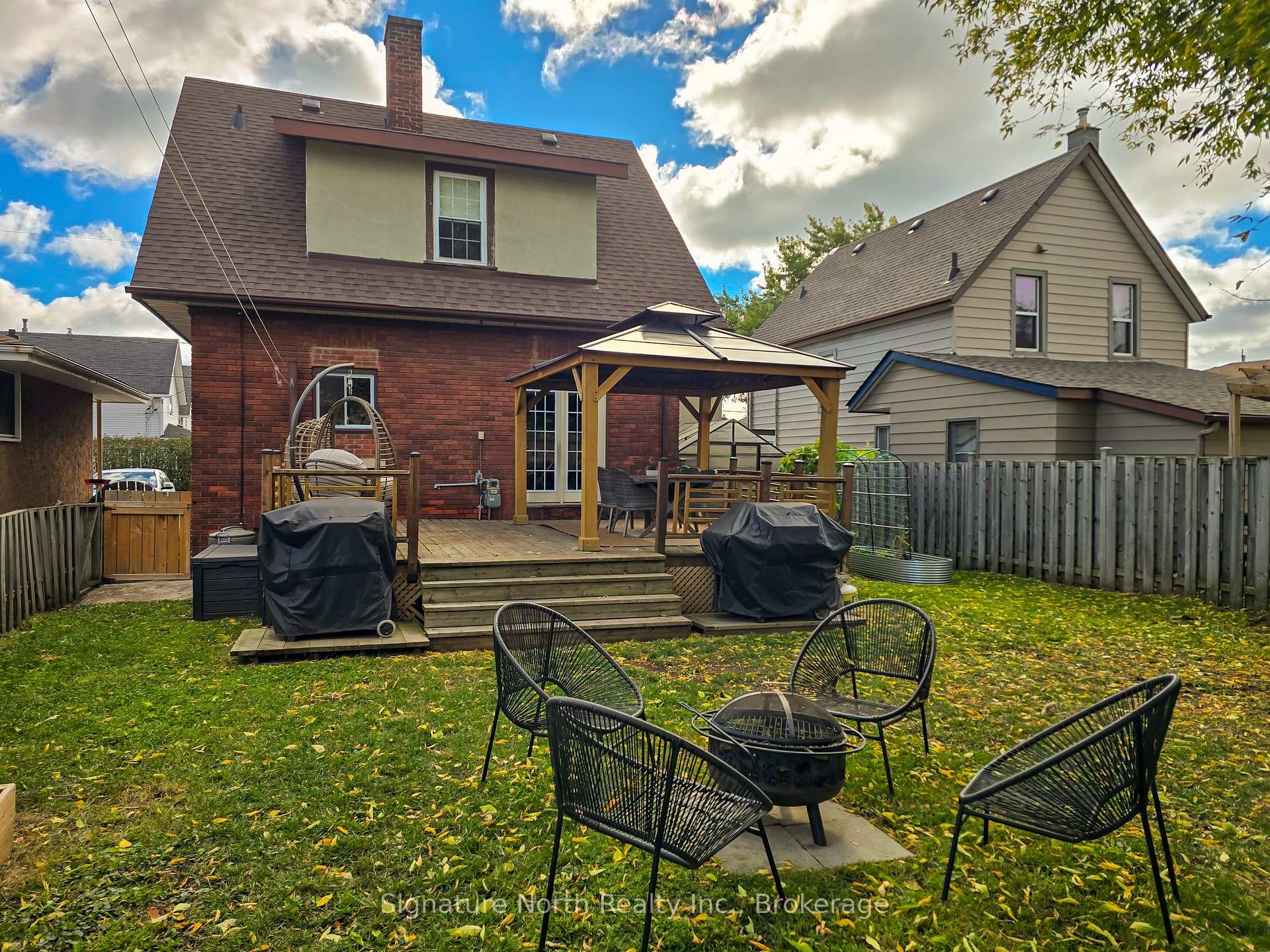 Photo 14 of 90 Peter Street, Thunder Bay, College Heights — HOMEH