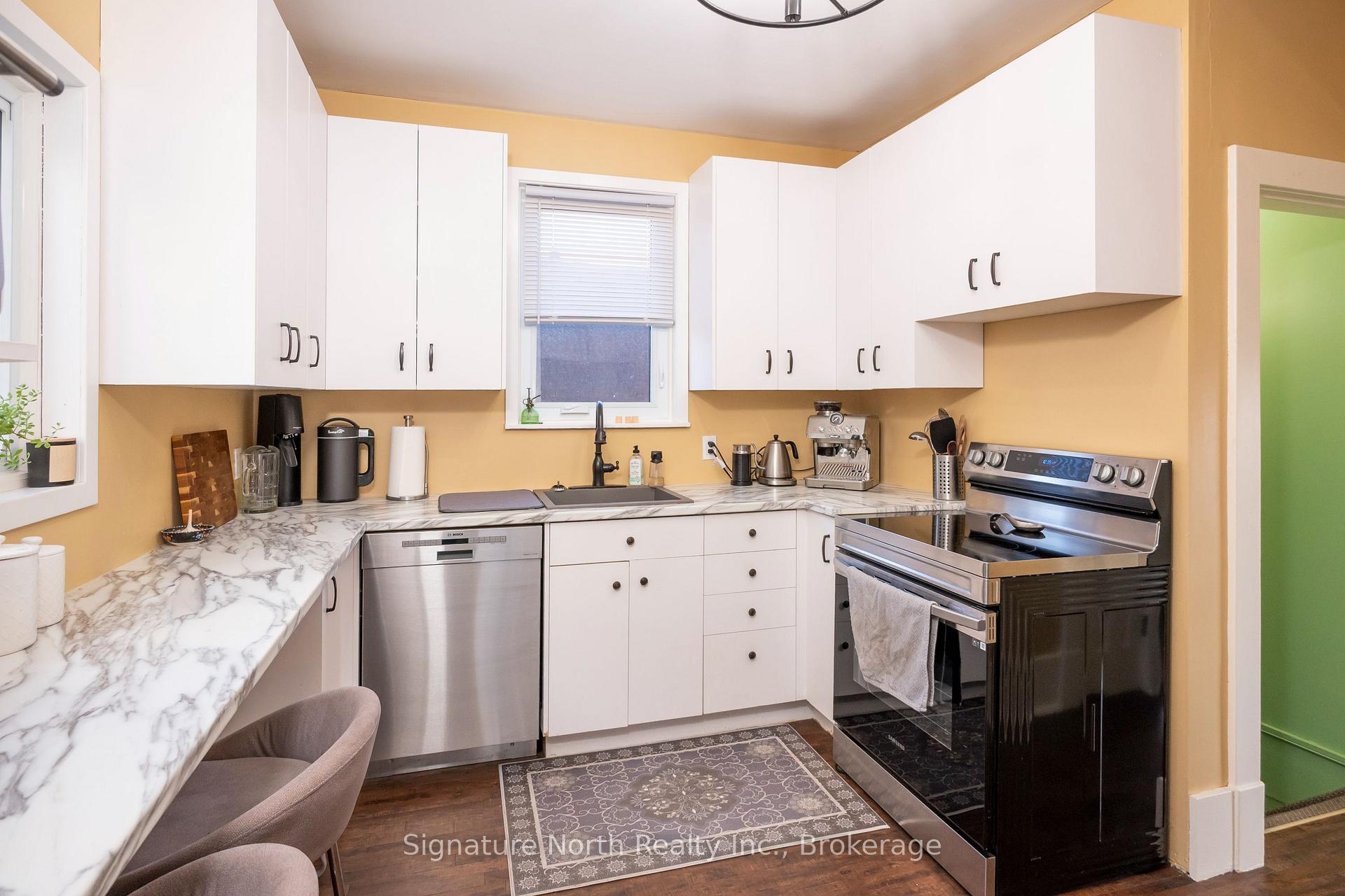 Photo 40 of 90 Peter Street, Thunder Bay, College Heights — HOMEH