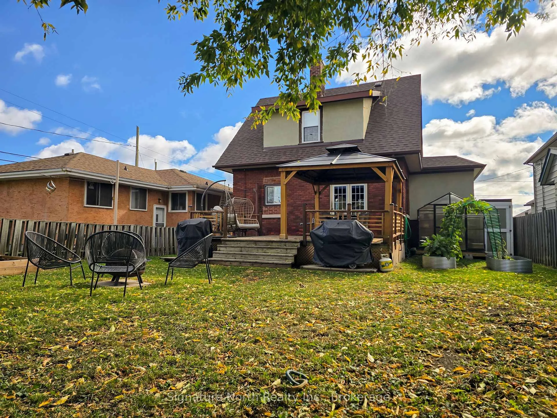 Photo 18 of 90 Peter Street, Thunder Bay, College Heights — HOMEH