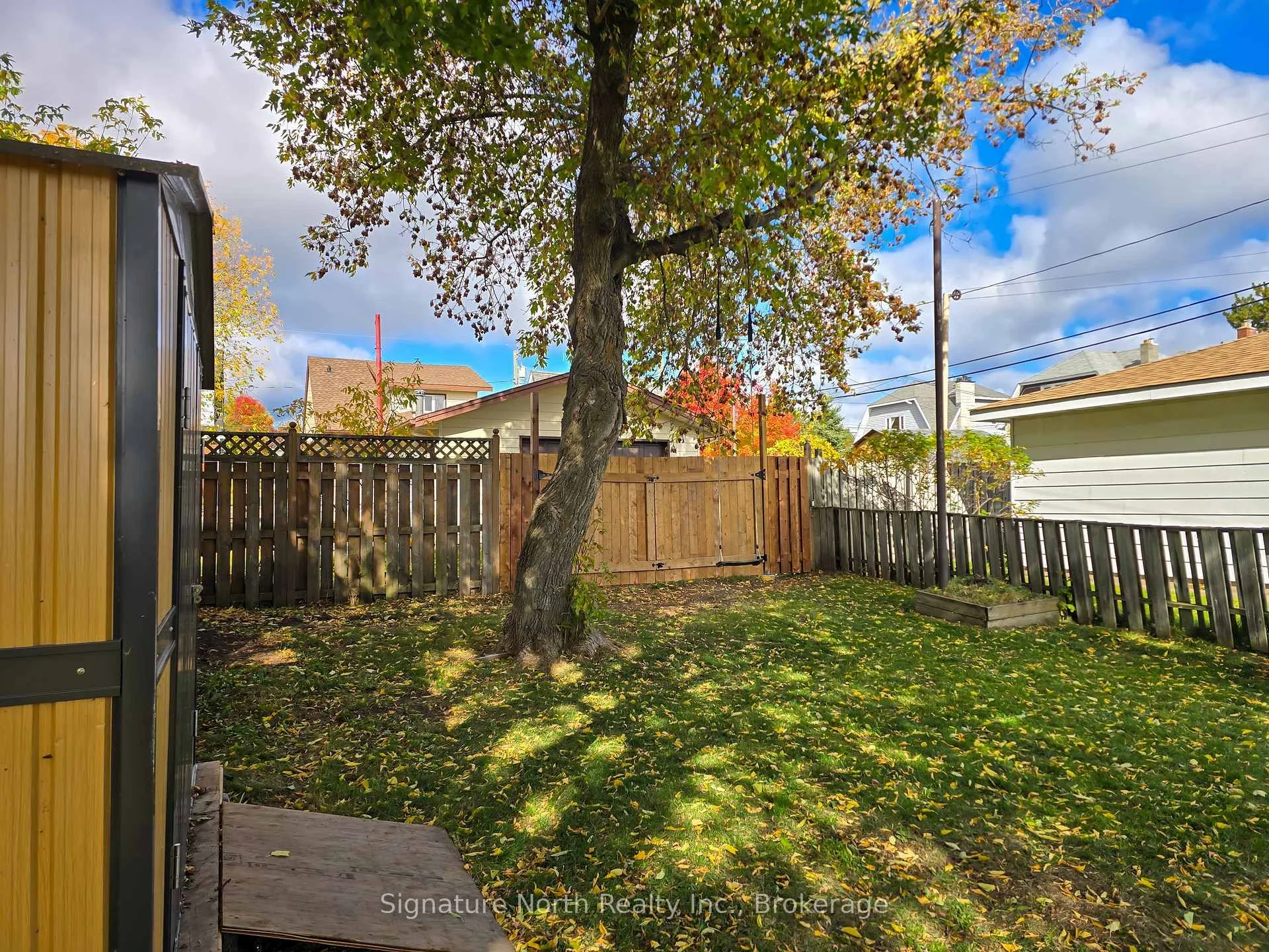 Photo 21 of 90 Peter Street, Thunder Bay, College Heights — HOMEH