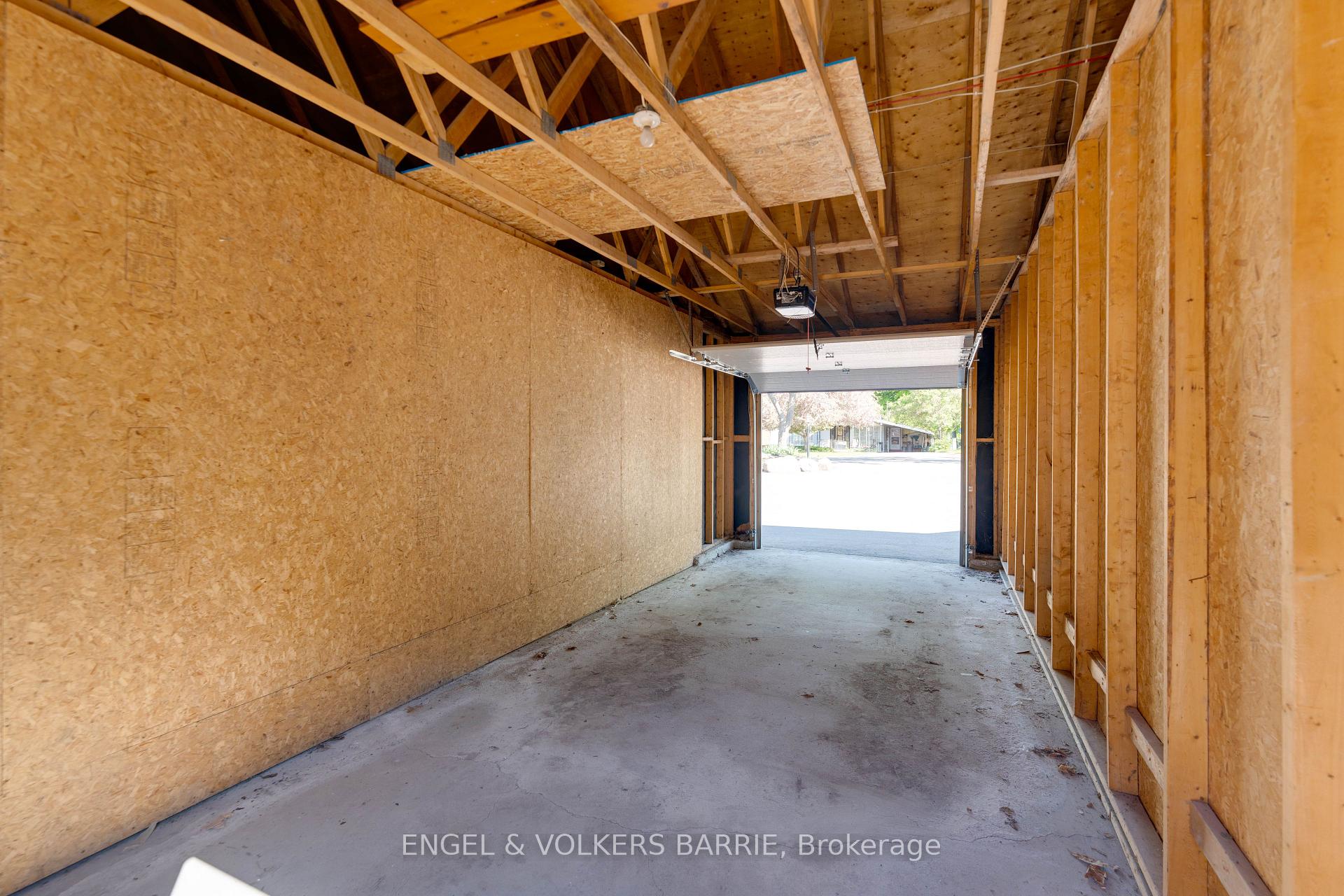 Photo 28 of Unit 204, 43 Olive Crescent, Orillia — HOMEH
