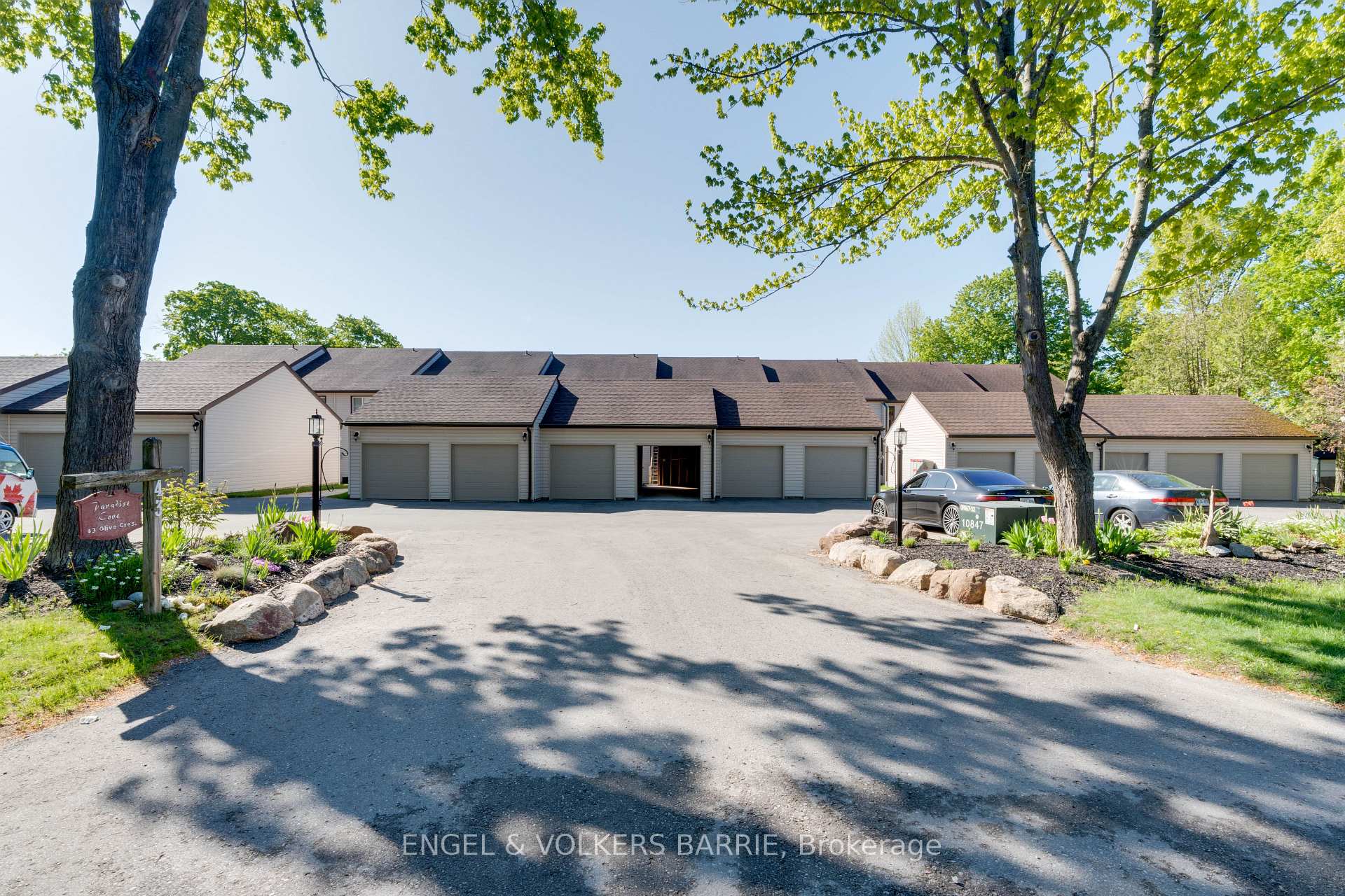 Photo 30 of Unit 204, 43 Olive Crescent, Orillia — HOMEH