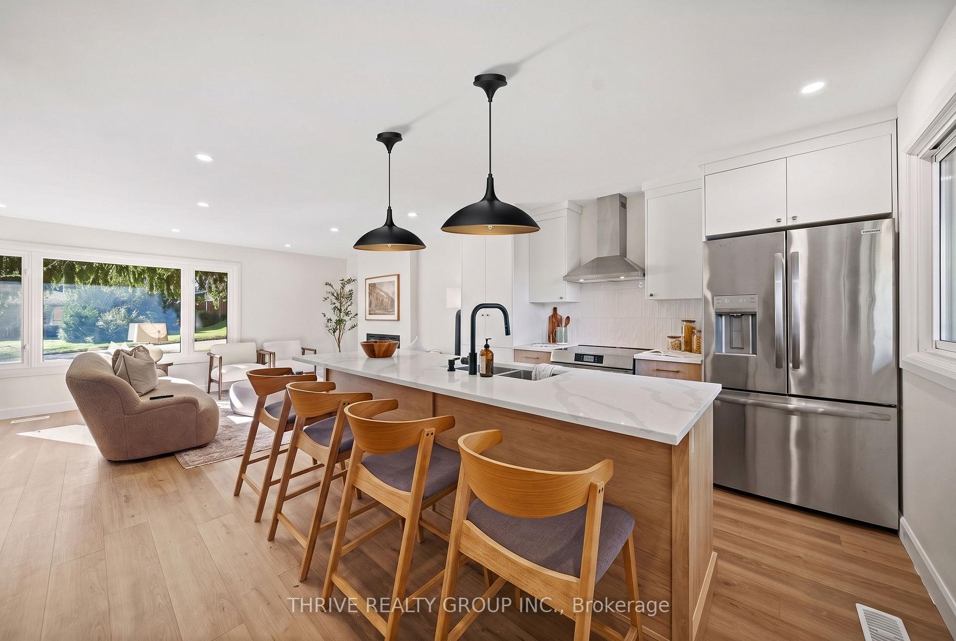 Photo 9 of 139 Deer Park Circle, London, North P — HOMEH