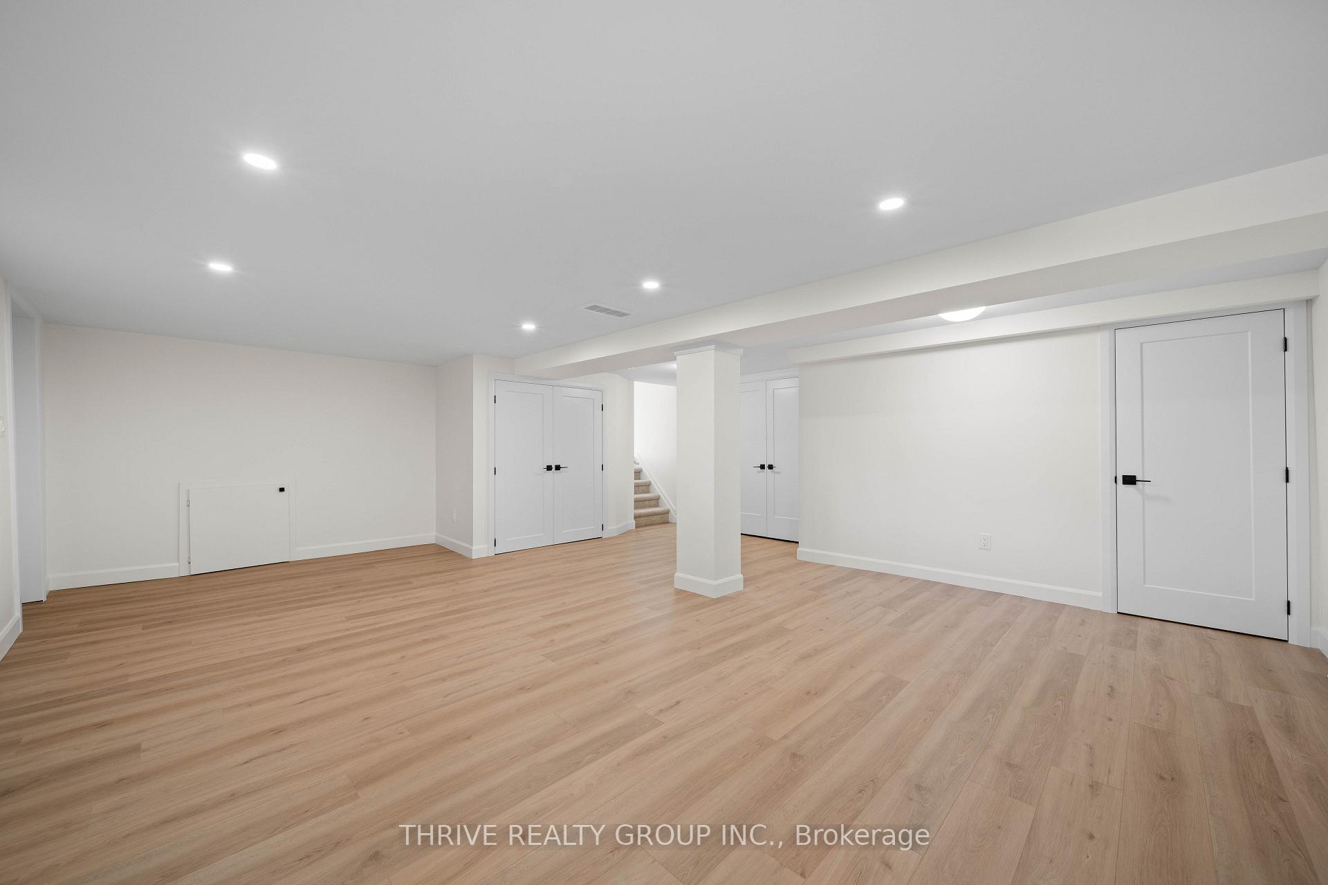 Photo 31 of 139 Deer Park Circle, London, North P — HOMEH