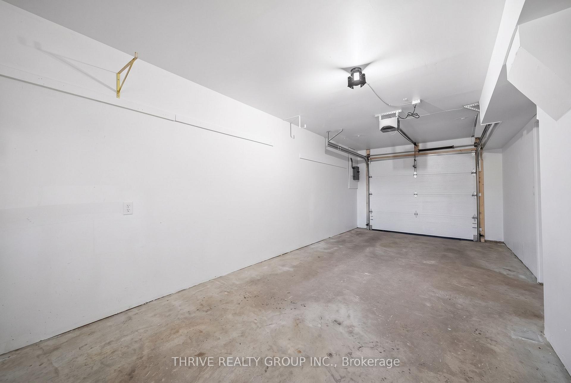Photo 32 of 139 Deer Park Circle, London, North P — HOMEH