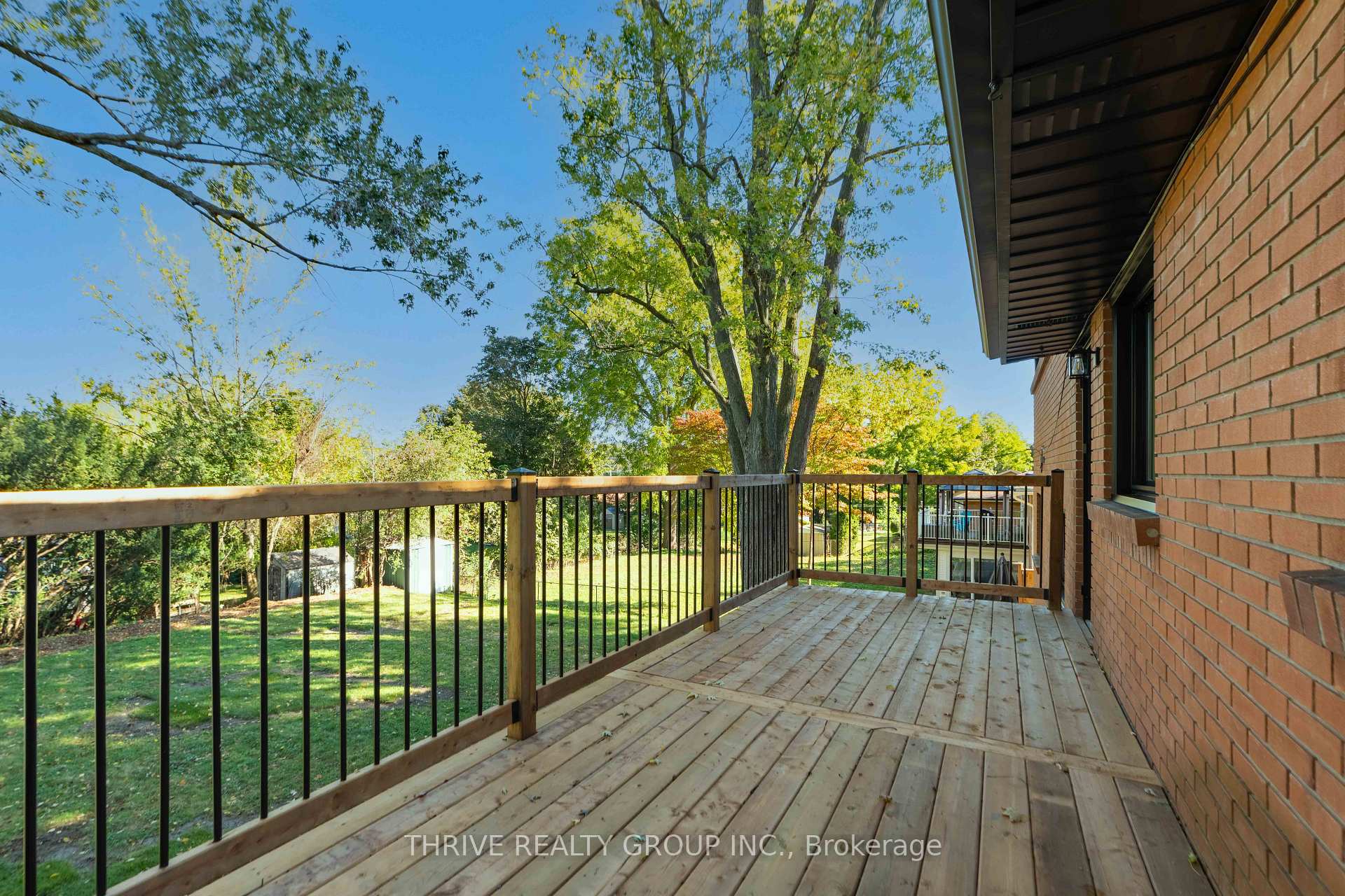 Photo 36 of 139 Deer Park Circle, London, North P — HOMEH