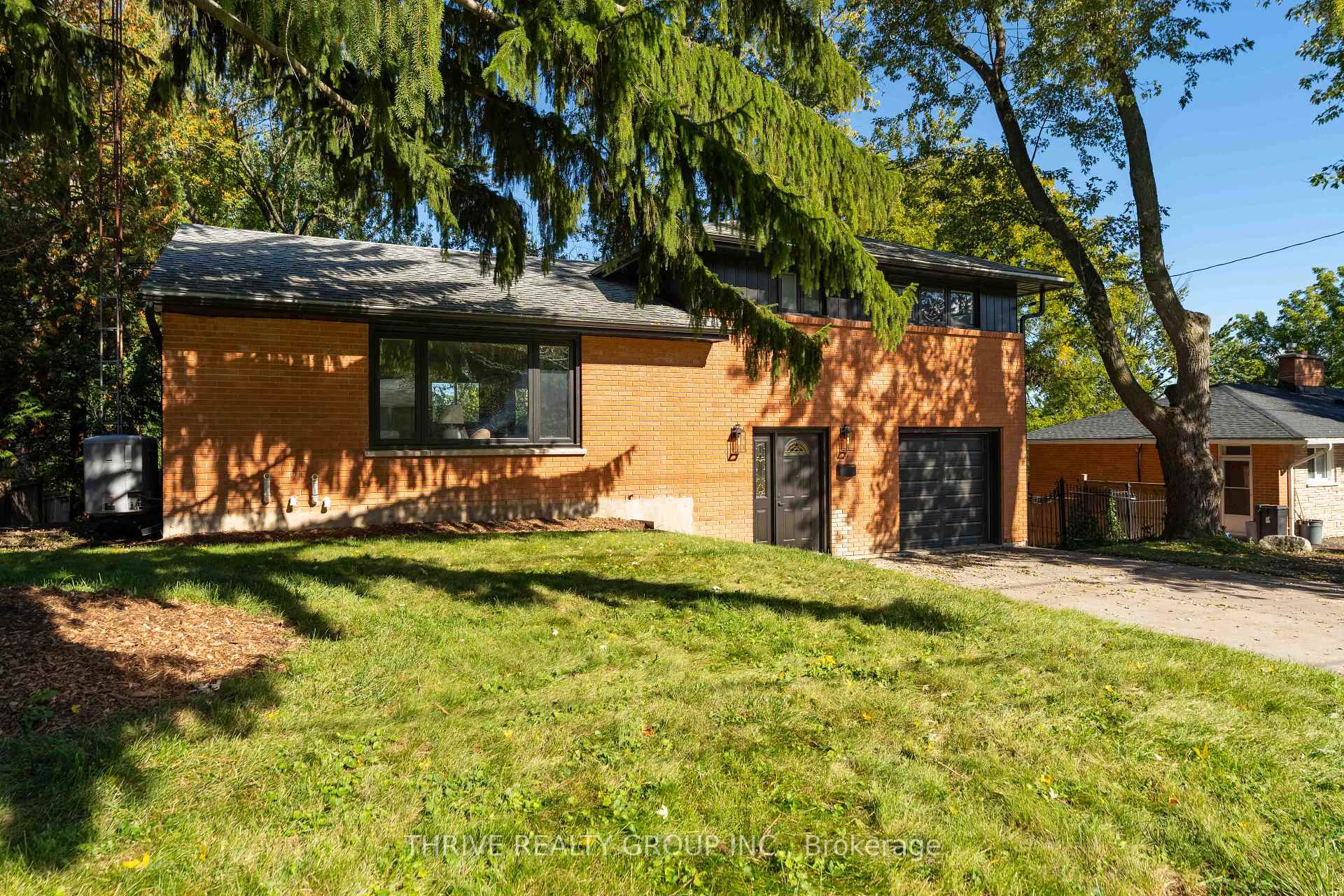 Photo 42 of 139 Deer Park Circle, London, North P — HOMEH