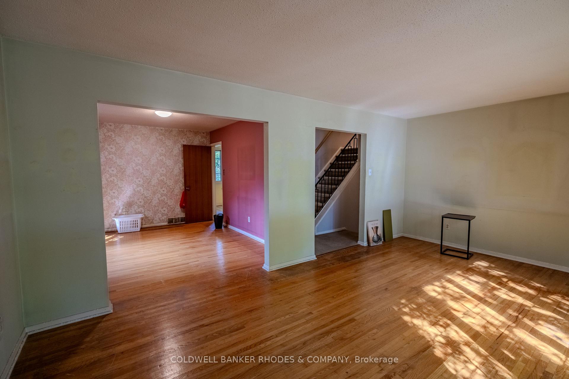 Photo 27 of 26 Crofton Road, Ottawa, Briargreen — HOMEH