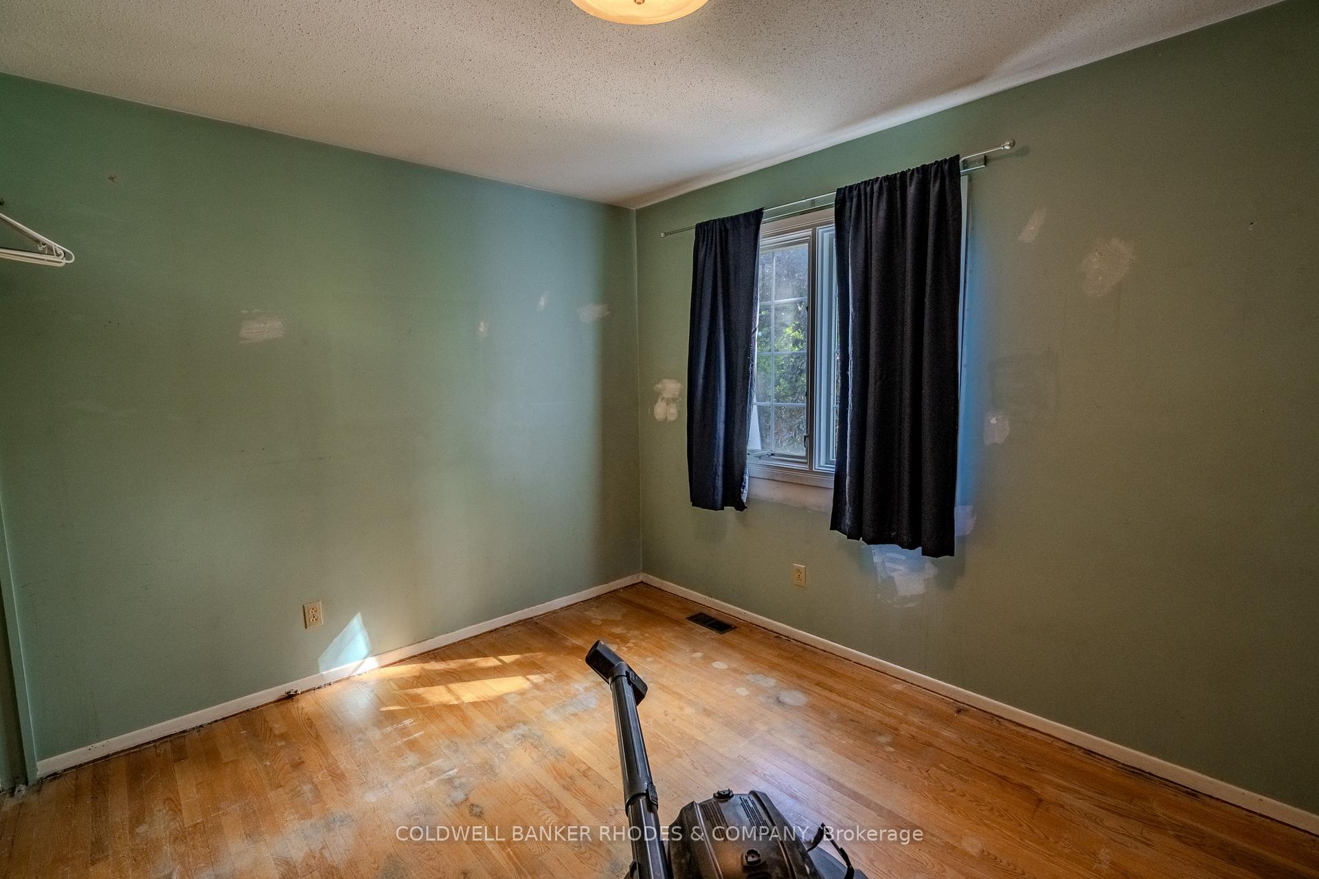 Photo 34 of 26 Crofton Road, Ottawa, Briargreen — HOMEH