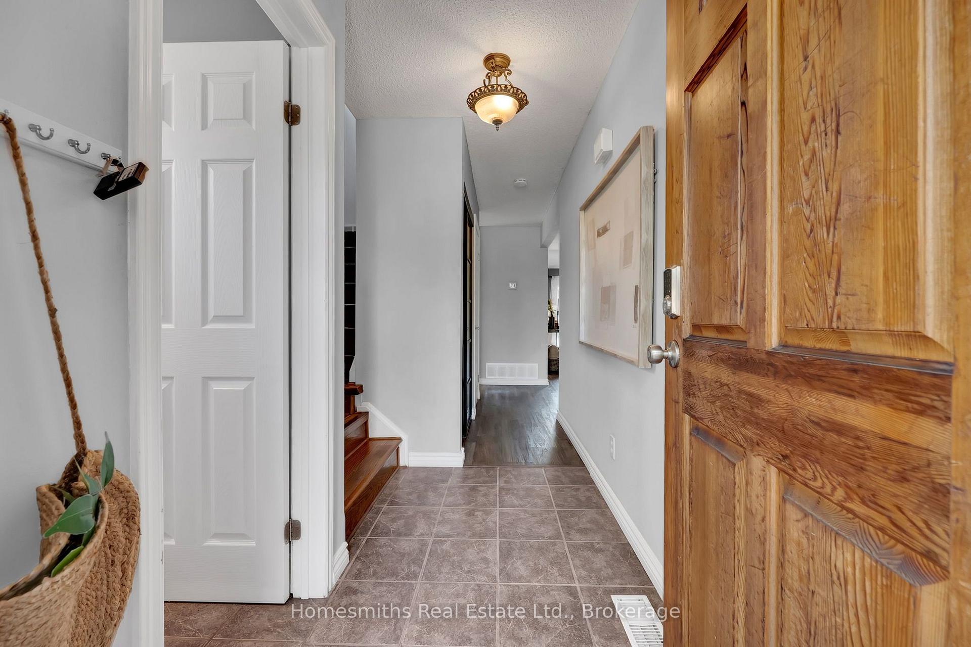 Photo 5 of 3 Thomas Street, Oshawa, Lakeview — HOMEH