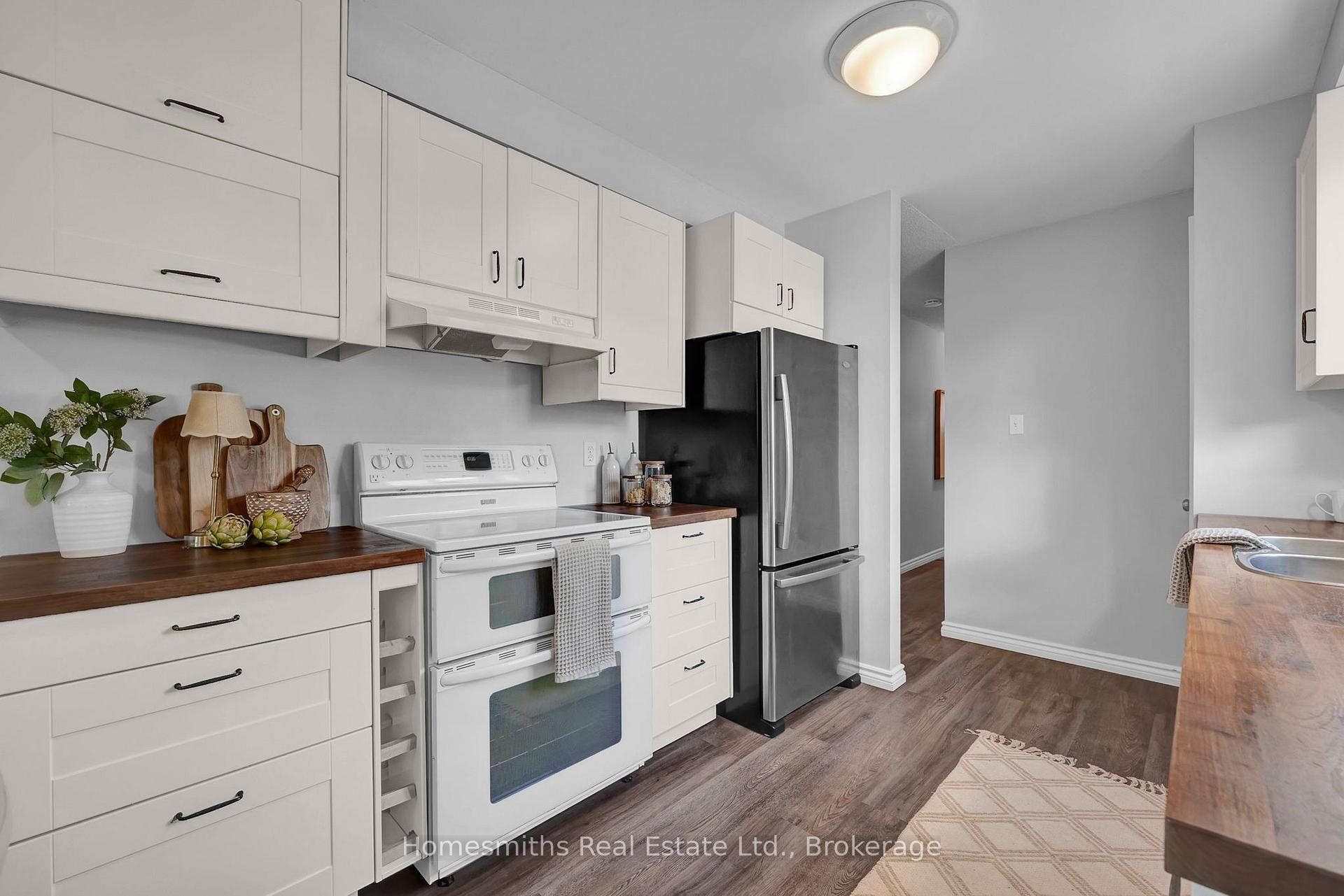 Photo 19 of 3 Thomas Street, Oshawa, Lakeview — HOMEH