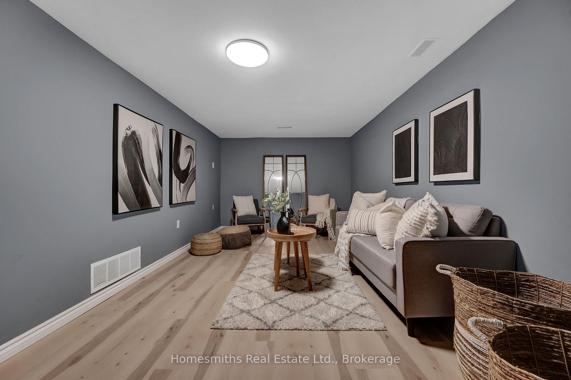 Photo 37 of 3 Thomas Street, Oshawa, Lakeview — HOMEH
