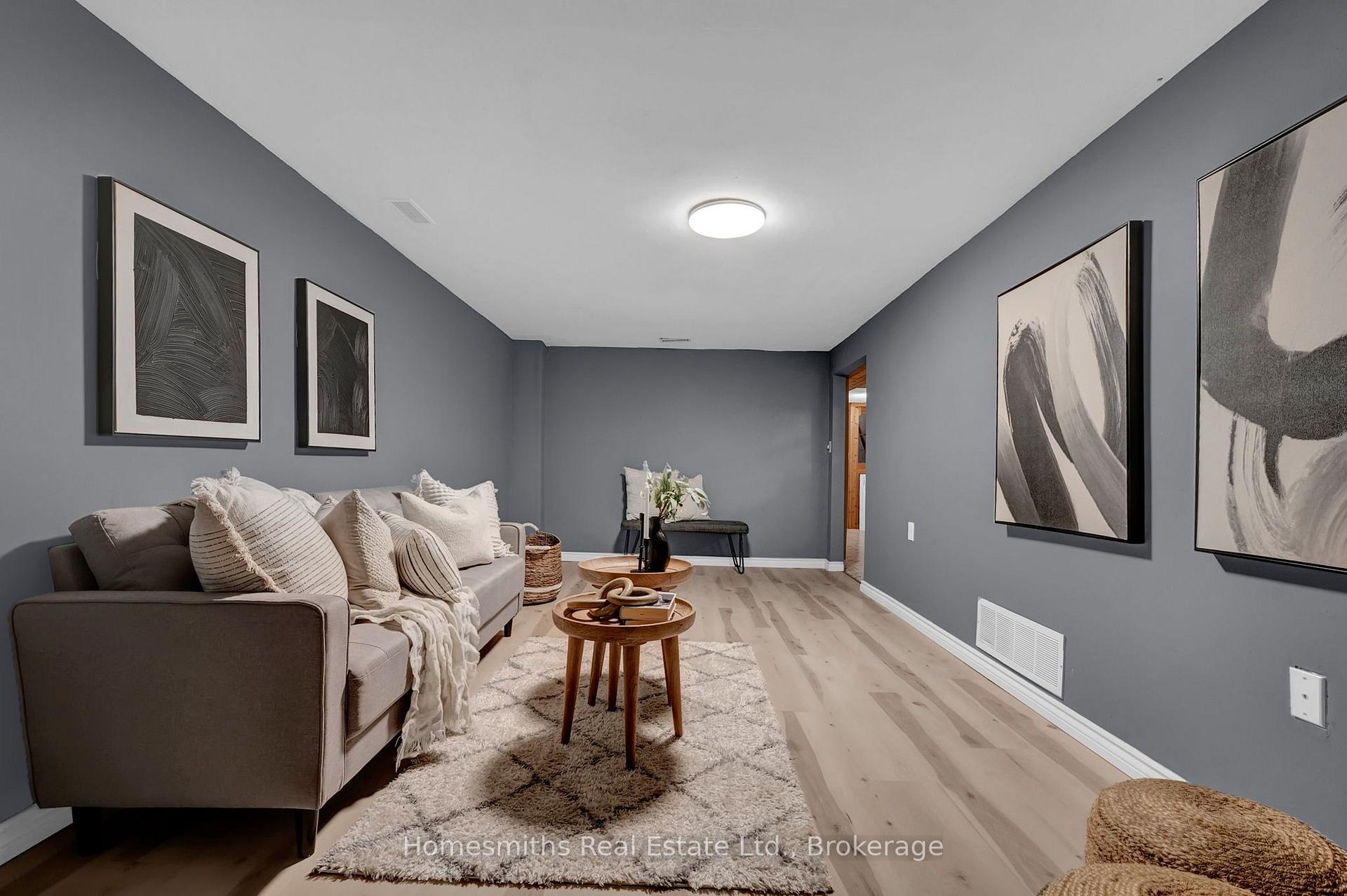 Photo 38 of 3 Thomas Street, Oshawa, Lakeview — HOMEH