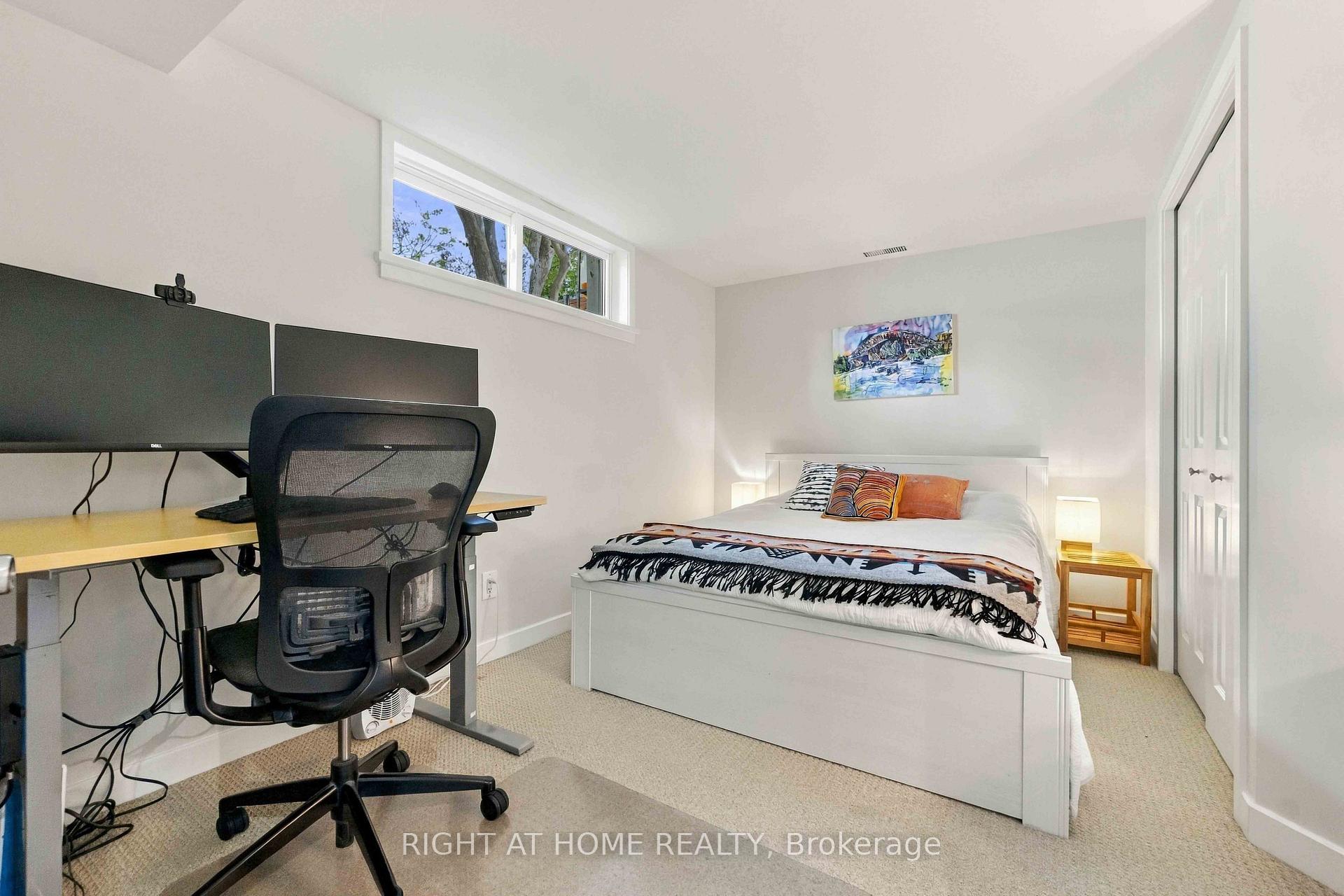 Photo 24 of 2045 Saville Row, Ottawa, Carlingwood — HOMEH