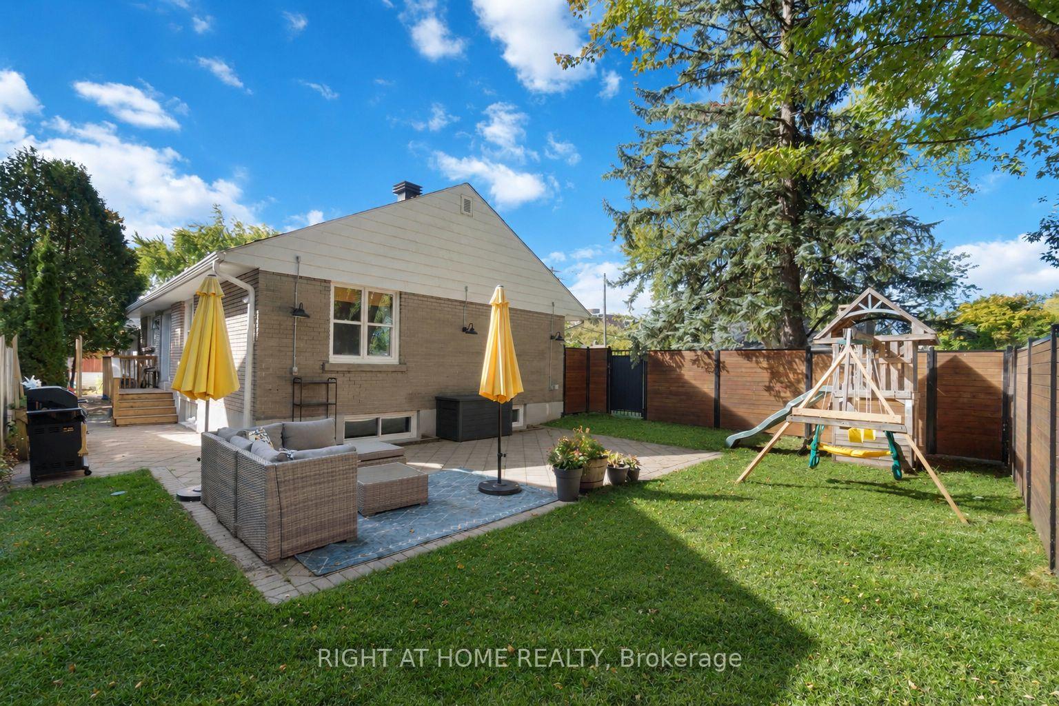 Photo 28 of 2045 Saville Row, Ottawa, Carlingwood — HOMEH