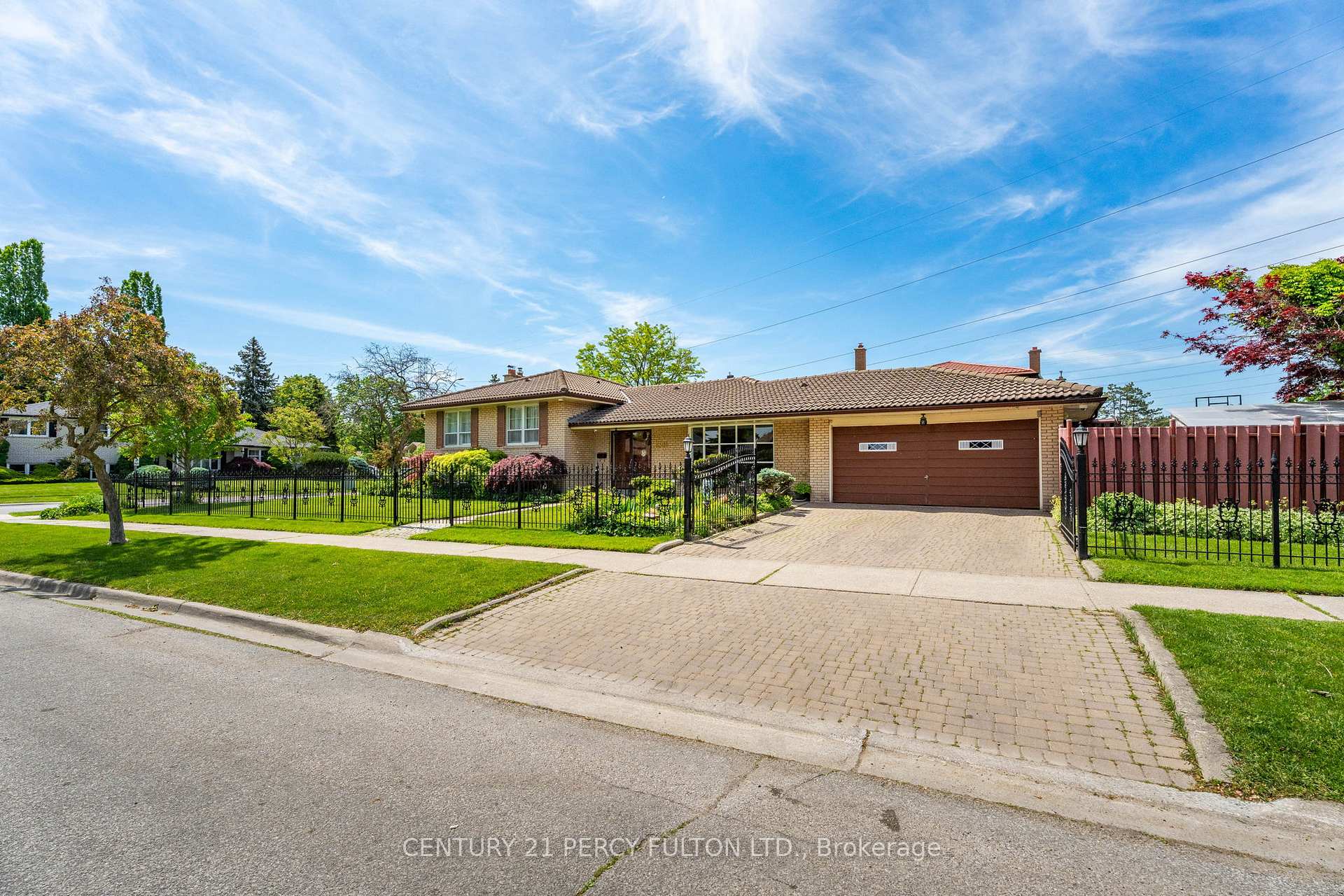 Photo 47 of 3500 Silverplains Drive, Mississauga, Applewood — HOMEH