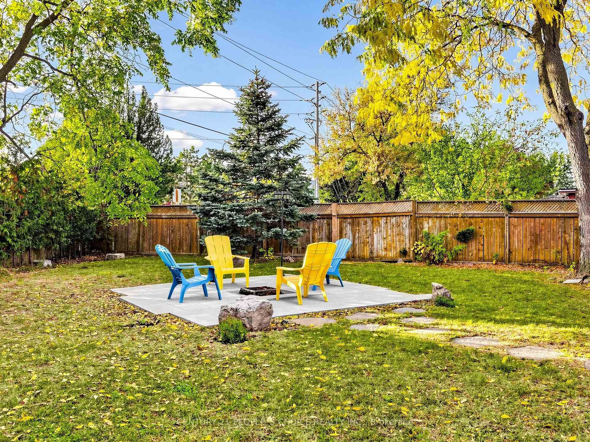 Photo 48 of 27 Matlock Avenue, Mississauga, Streetsville — HOMEH
