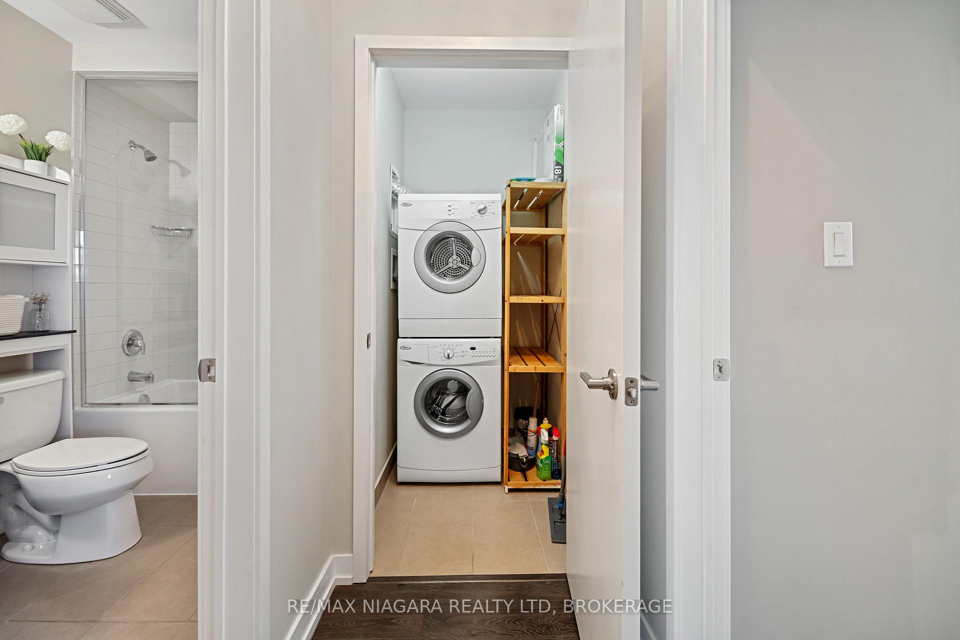 Photo 4 of Unit 411, 520 North Service Road, Grimsby, Grimsby Beach — HOMEH