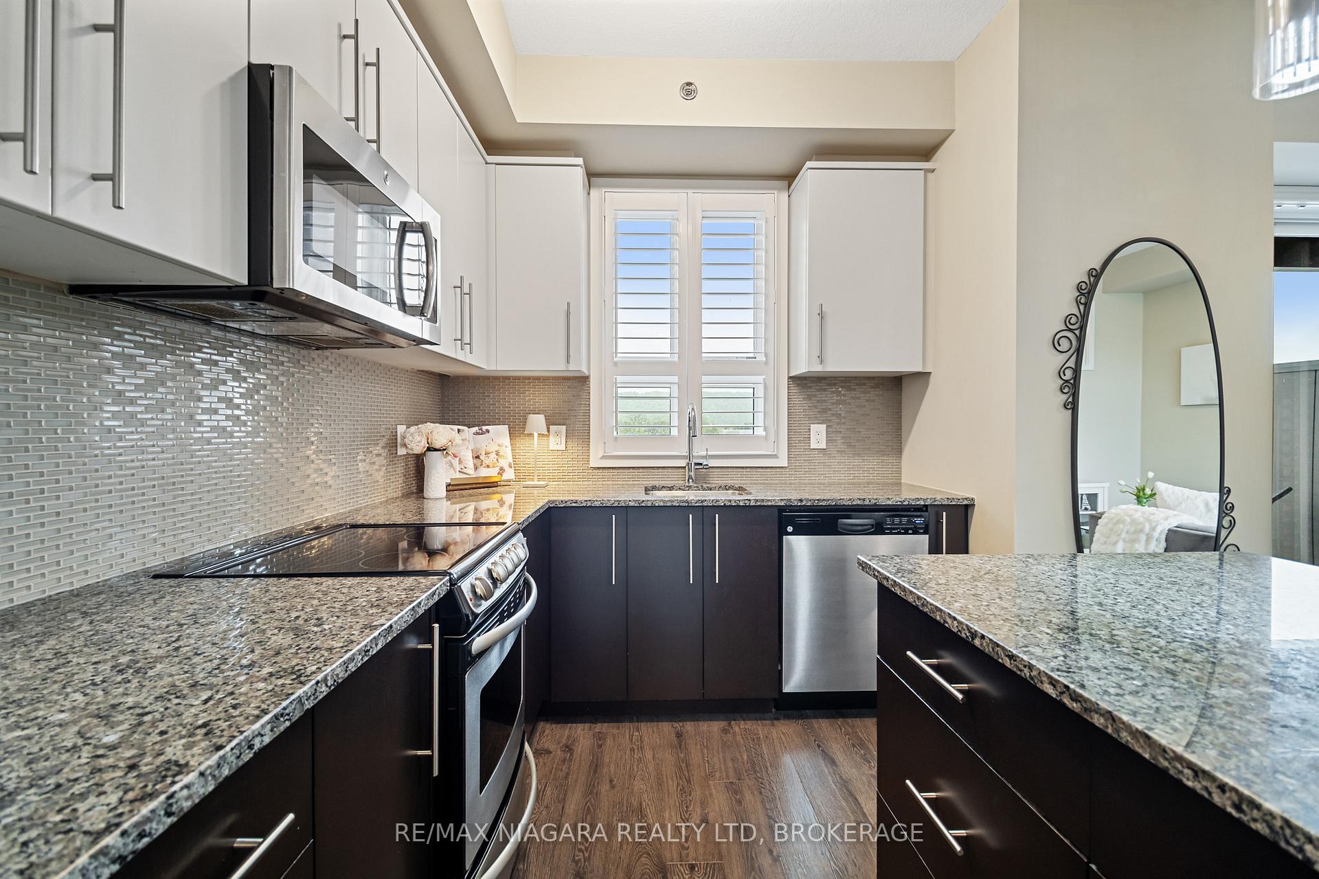 Photo 9 of Unit 411, 520 North Service Road, Grimsby, Grimsby Beach — HOMEH