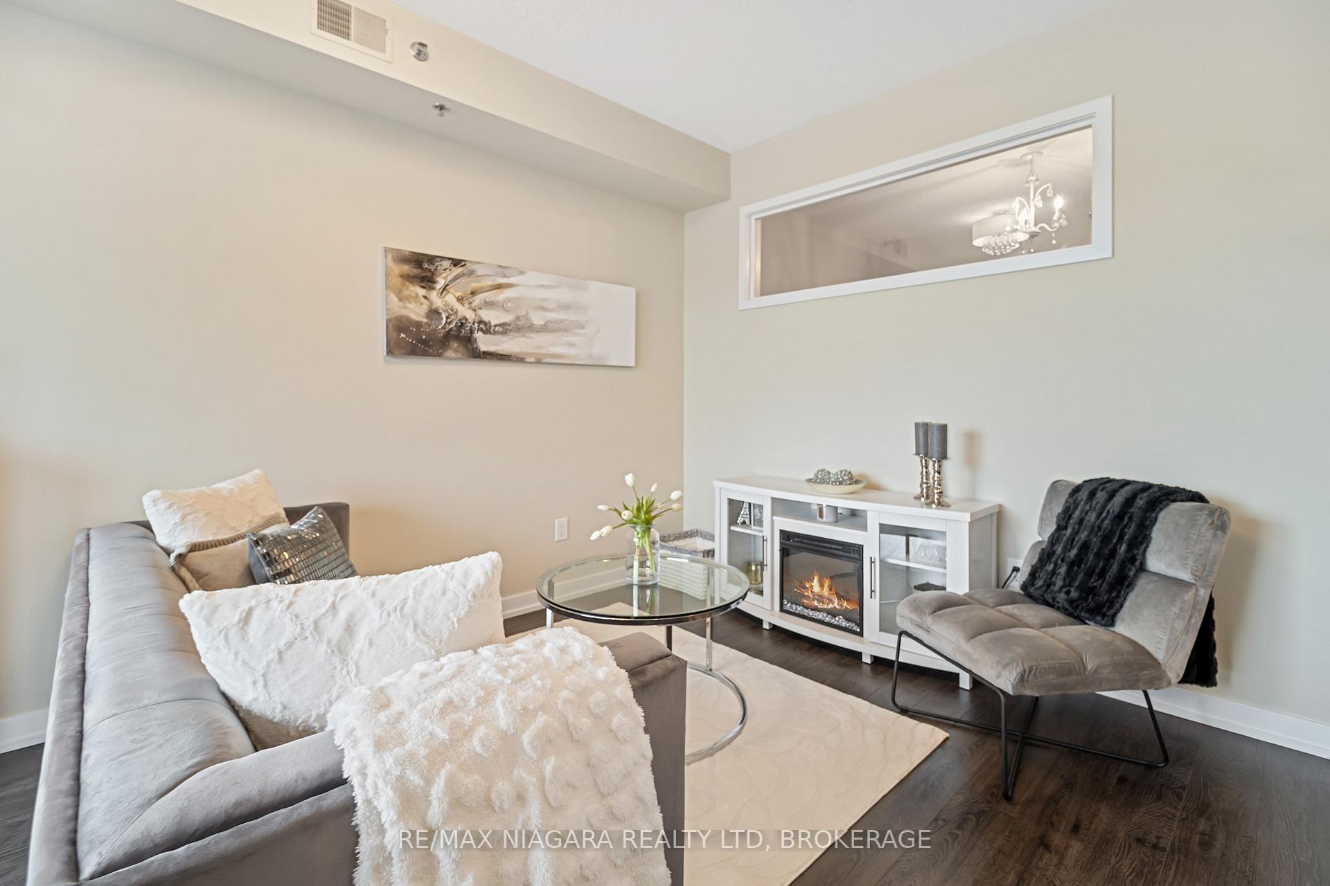 Photo 15 of Unit 411, 520 North Service Road, Grimsby, Grimsby Beach — HOMEH