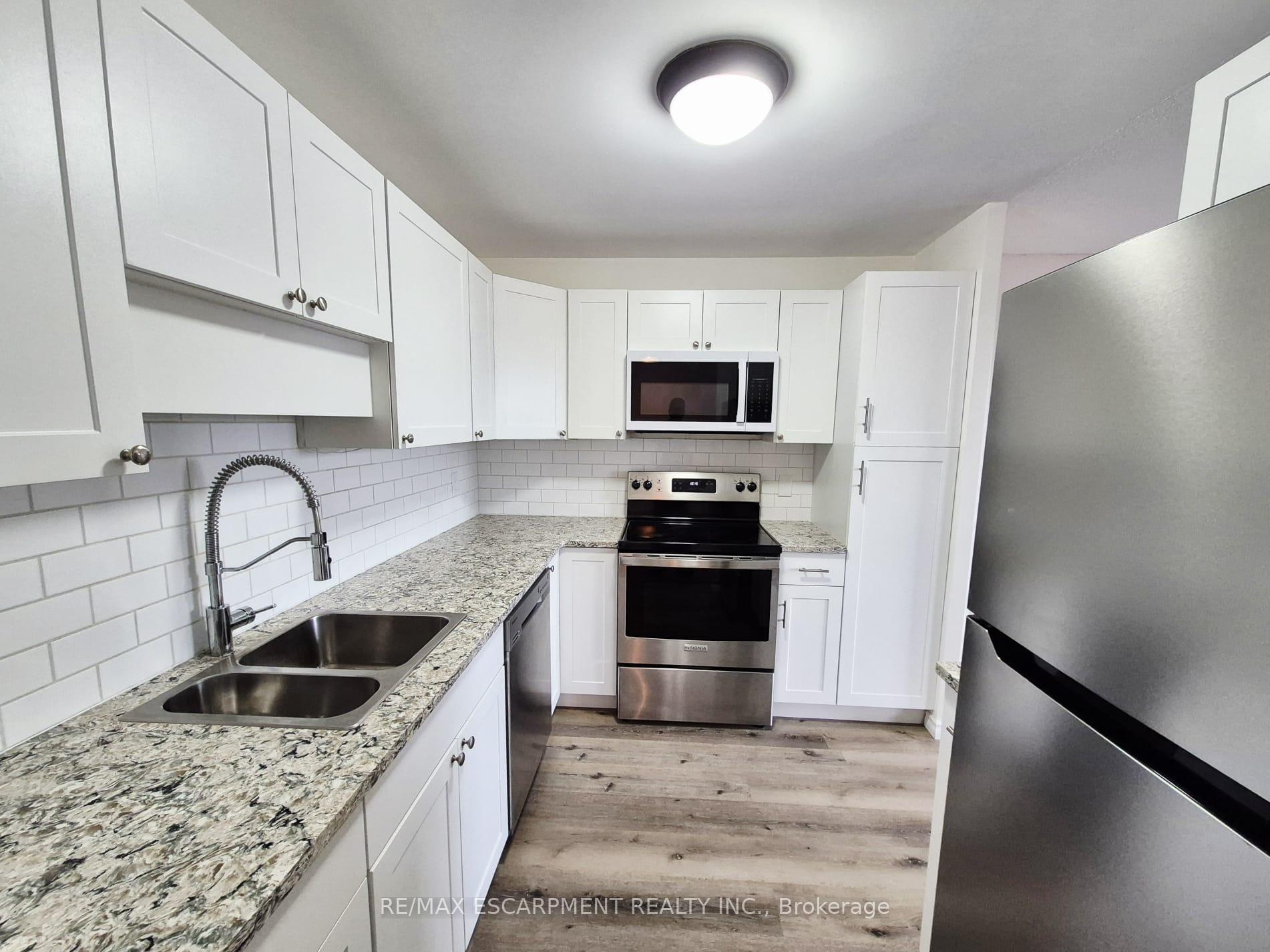 Photo 11 of Unit 503, 421 Fairview Drive, Brantford, Fairview - Brantford — HOMEH