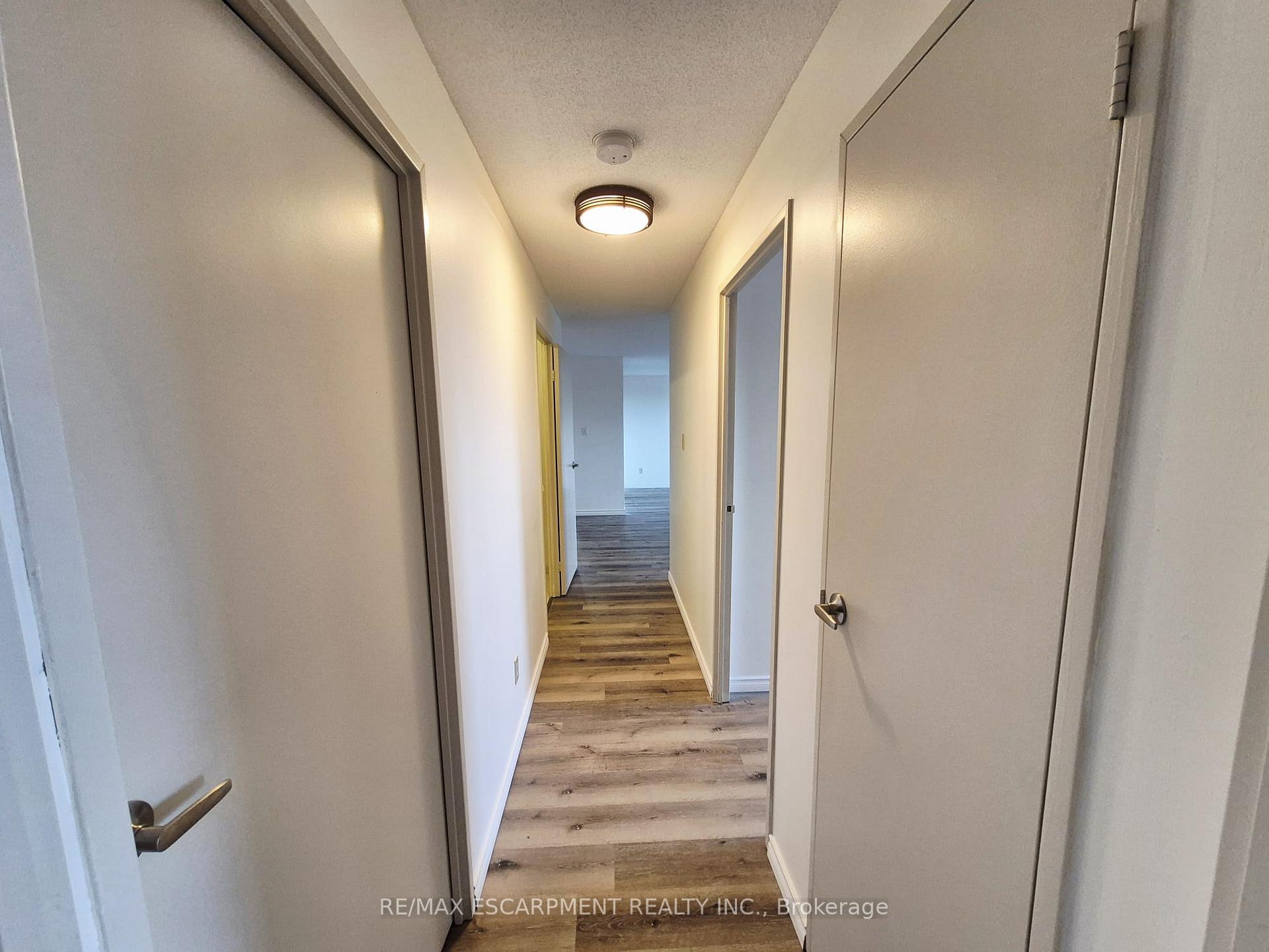 Photo 18 of Unit 503, 421 Fairview Drive, Brantford, Fairview - Brantford — HOMEH