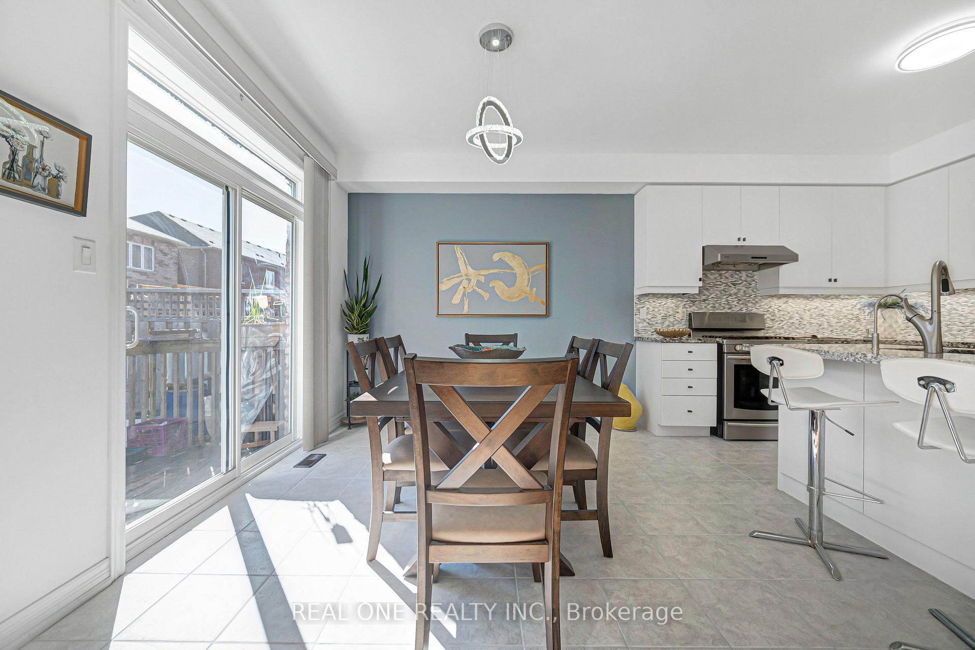 Photo 14 of 19 Begonia Street, Markham, Wismer — HOMEH