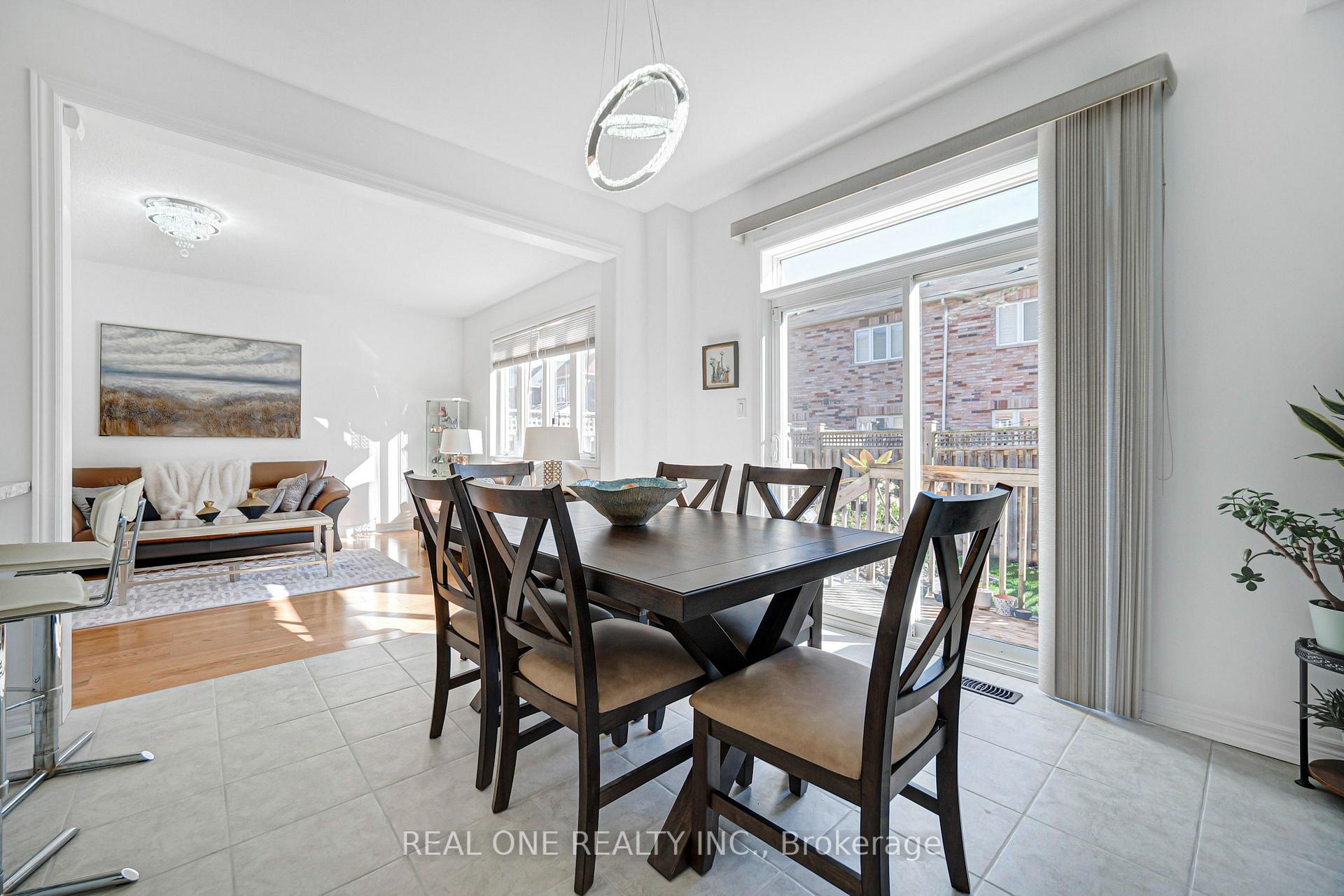 Photo 17 of 19 Begonia Street, Markham, Wismer — HOMEH