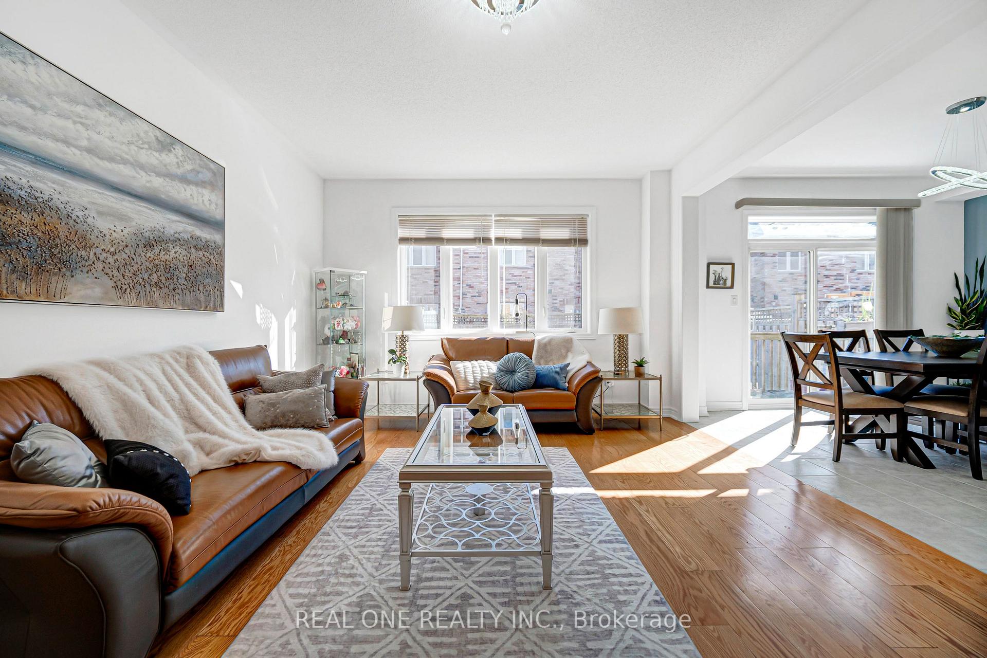 Photo 22 of 19 Begonia Street, Markham, Wismer — HOMEH